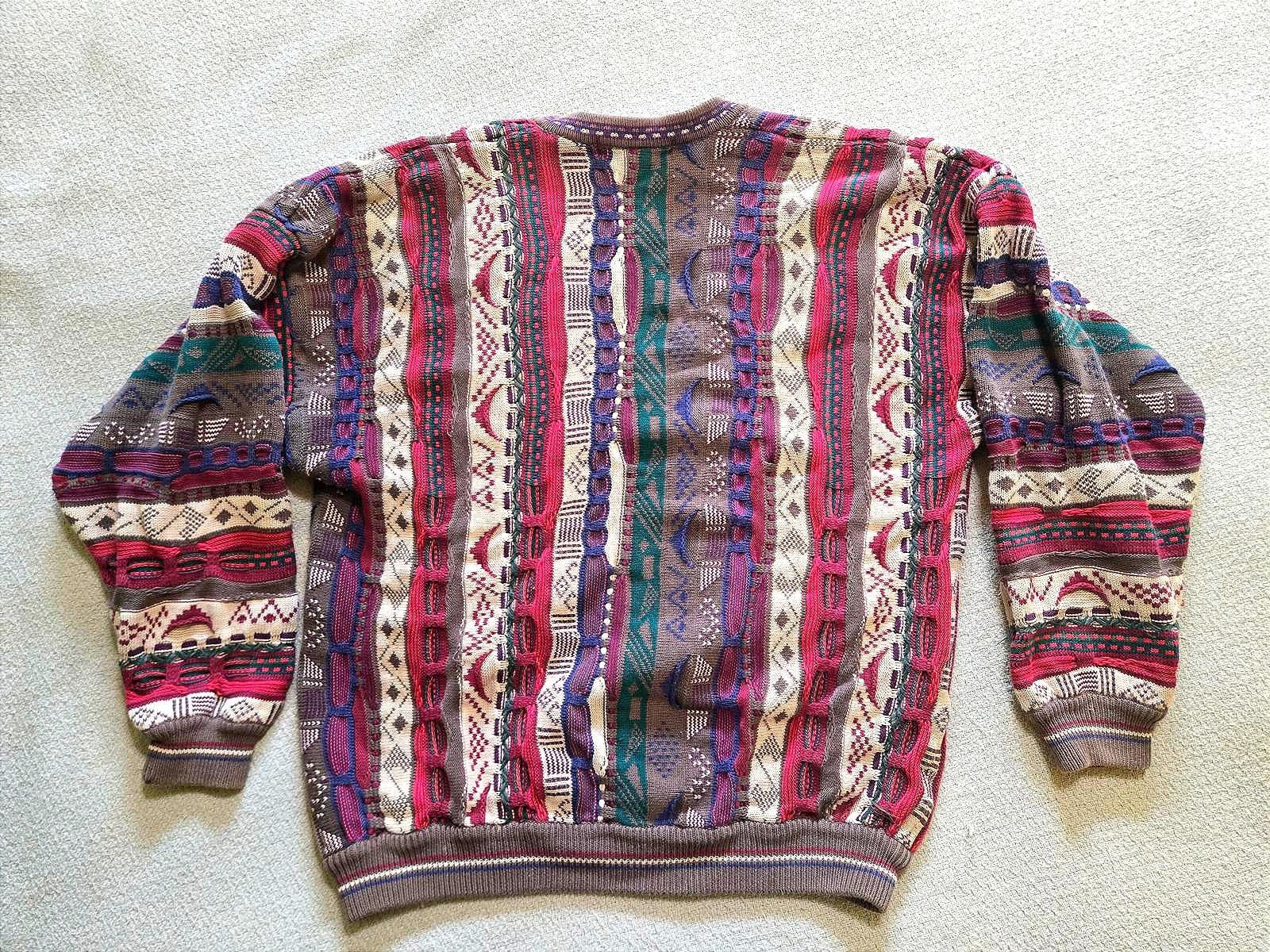 Cotton Traders Cotton Traders Sweater XL | 3D knit Pattern Cardigan Size US XL / EU 56 / 4 - 3 Thumbnail