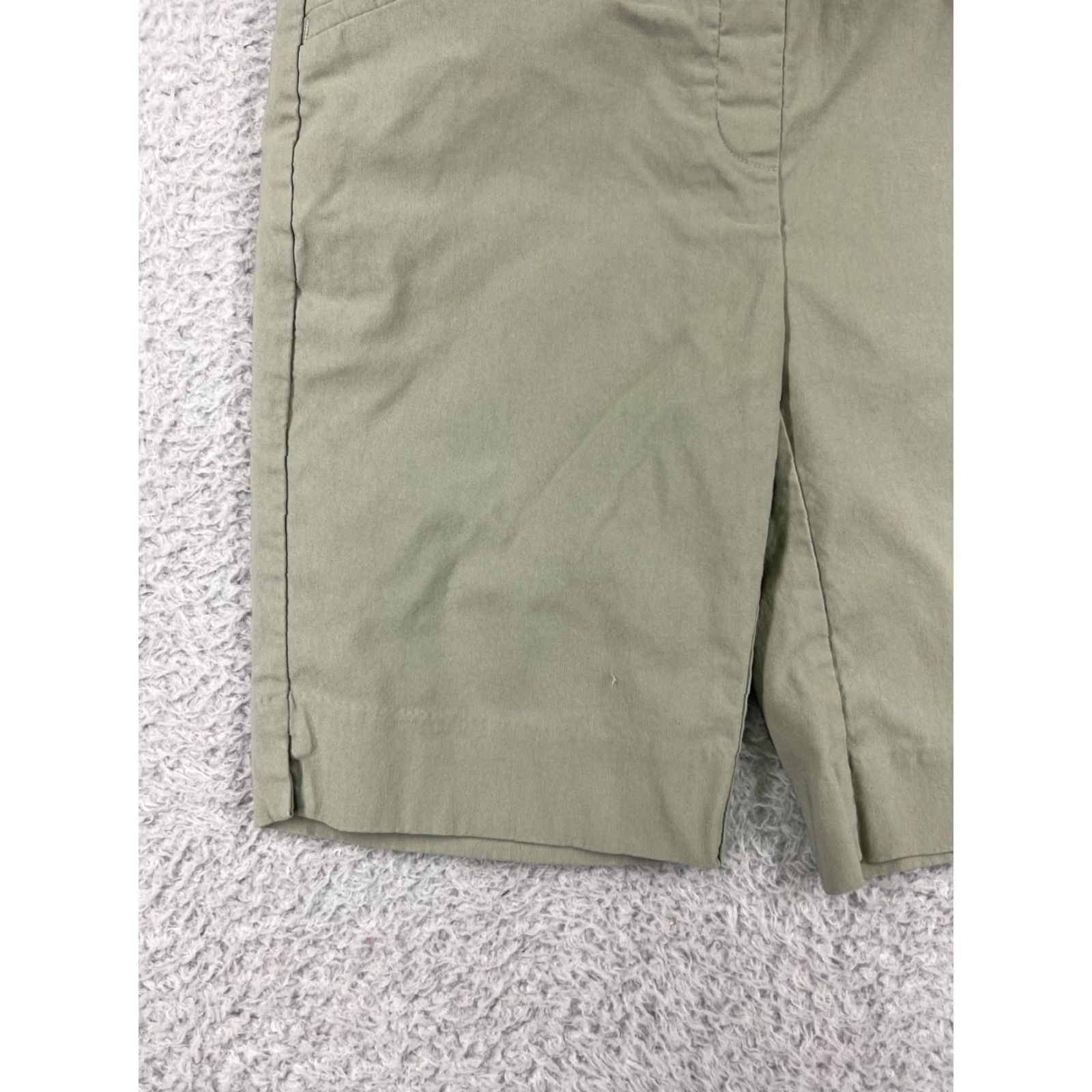 Vintage Hilary Radley Shorts Womens Small Green Bermuda Casual Activewear 5-Pocket Design Pockets 9 in Inseam Rayon Blend Viscose Wrap: No Size 28" / US 6 / IT 42 - 5 Thumbnail