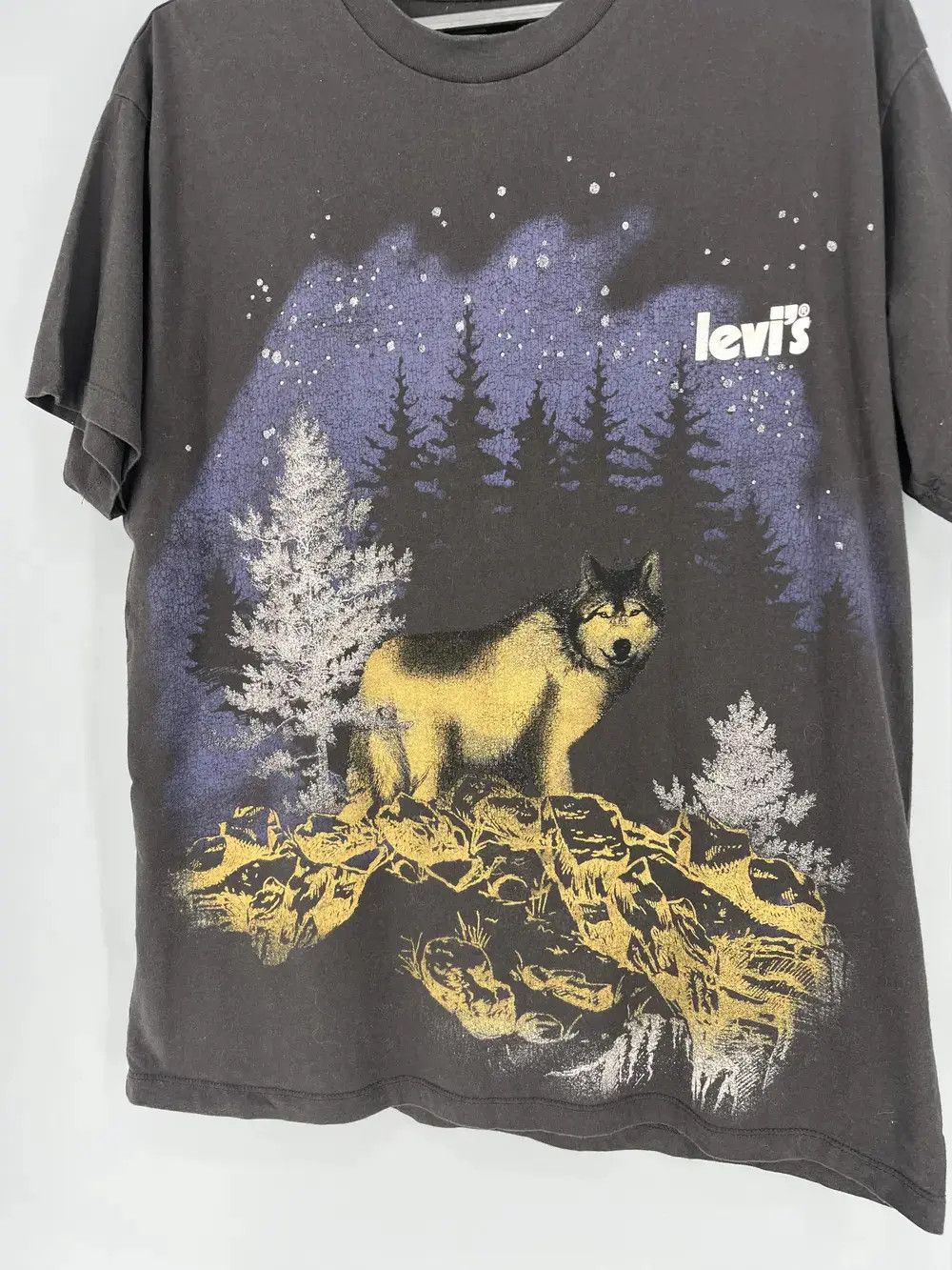 Levi's Vintage Levi’s Wolf T-Shirt Nature Tee Boxy Size US S / EU 44-46 / 1 - 6 Thumbnail
