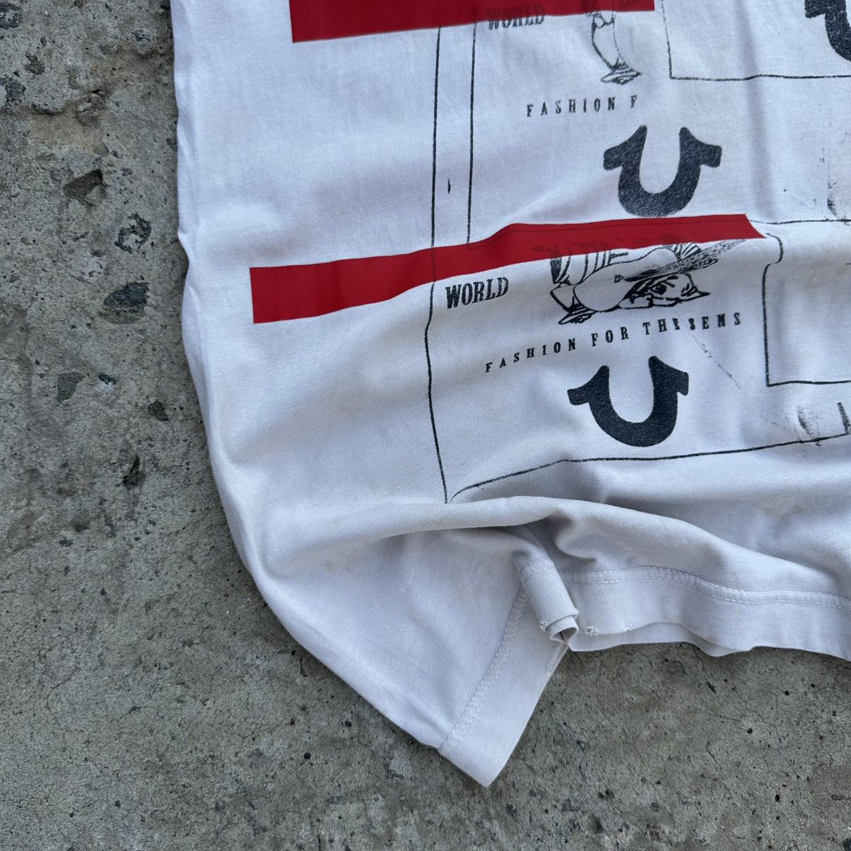 True Religion Vintage Japanese Style True Religion T-shirts Trashed Size L Size US L / EU 52-54 / 3 - 6 Thumbnail