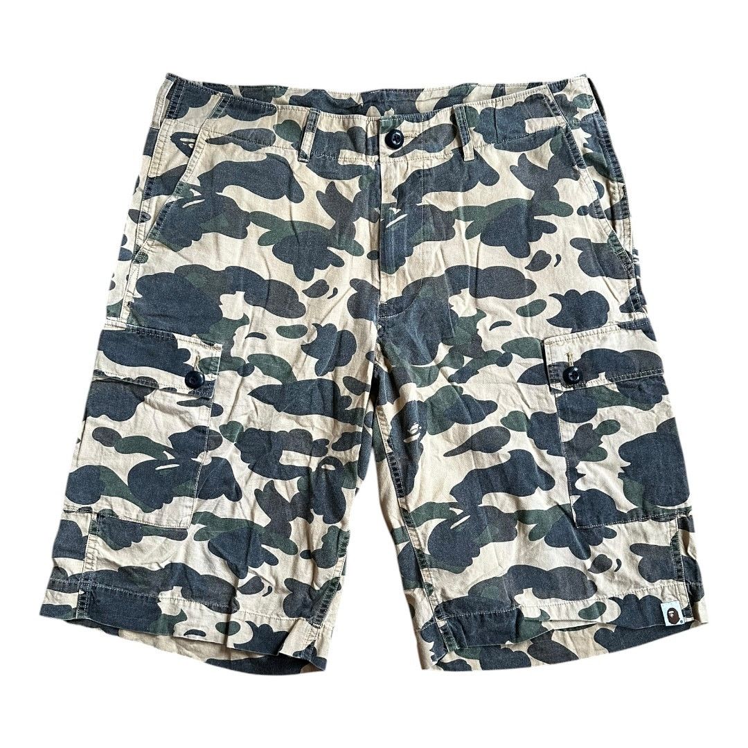 Bape XL 36 Waist Bape 1st Camo Cargo Shorts Size US 36 / EU 52 - 1 Thumbnail
