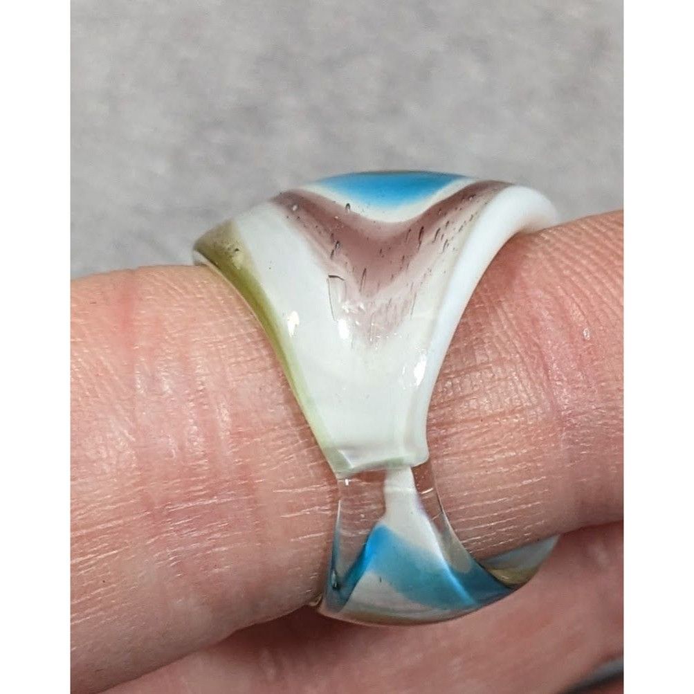 Other Lampwork Glass White Blue And Gold Tone Ring Size 7 Size ONE SIZE - 9 Thumbnail
