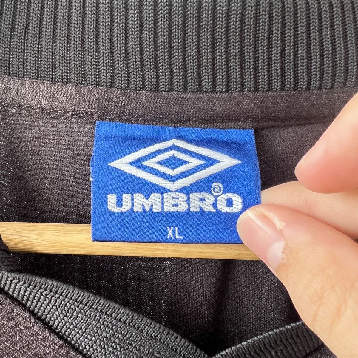 Umbro × Vintage Vintage 1998/1999 Manchester United Third Kit Size US XL / EU 56 / 4 - 4 Thumbnail