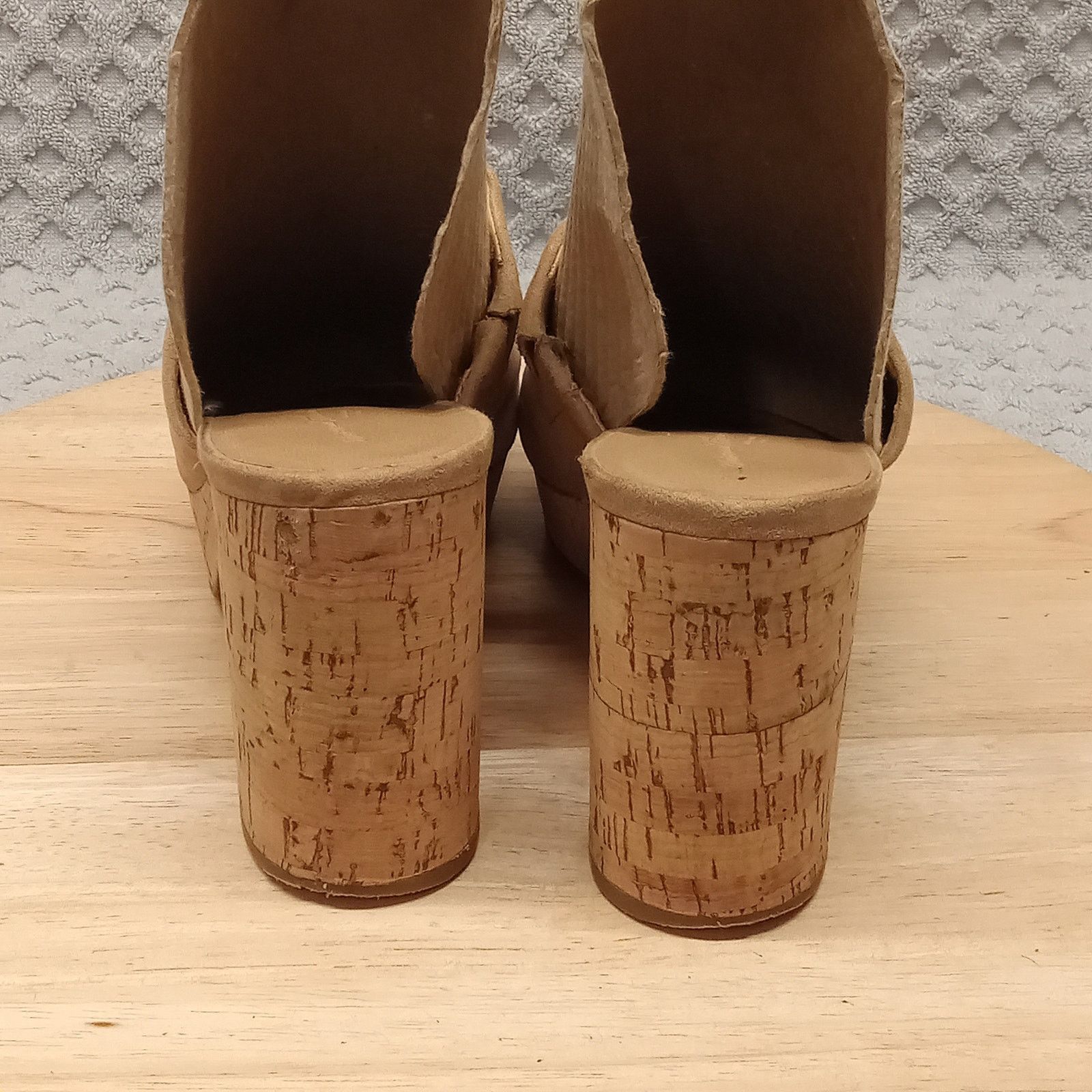 & Other Stories Universal Thread Chunky Cork Clogs Shoes 7 Beige Faux Suede Size US 7 / IT 37 - 3 Thumbnail
