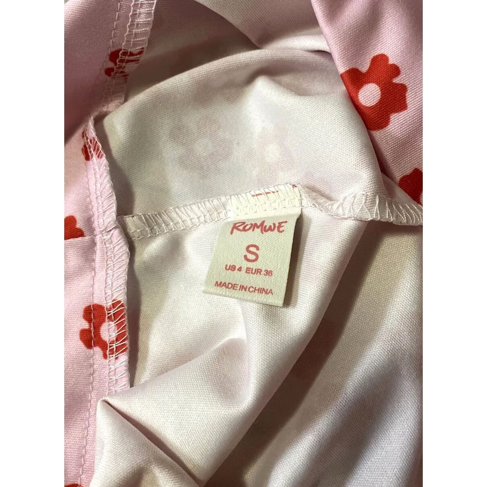 Vintage ROMWE Skirt Women S Pink Flower Mini Short Zip Spring Summer Party/Cocktail Size 28" / US 6 / IT 42 - 6 Thumbnail