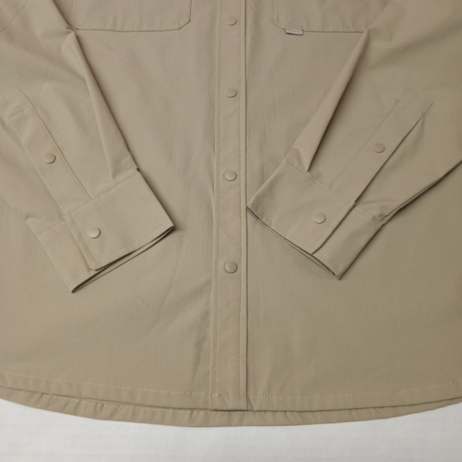 G.H. Bass & Co. Bass and Co. Techstop Snap Shacket Men's Size L Large Beige Size US L / EU 52-54 / 3 - 2 Thumbnail