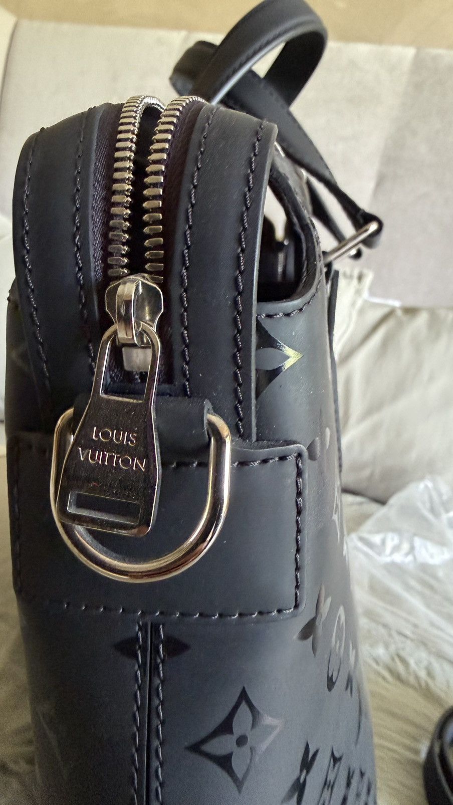 Louis Vuitton Louis Vuitton FW16 Kim Jones Monogram Eclipse Runway Tote Size ONE SIZE - 8 Thumbnail
