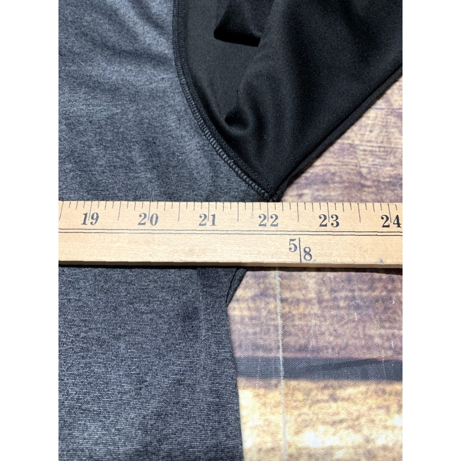 Vintage Badger Sport 1/4 Zip Pullover Shirt Mens Large Black Gray Active Lightweight Shirt Size US L / EU 52-54 / 3 - 6 Thumbnail