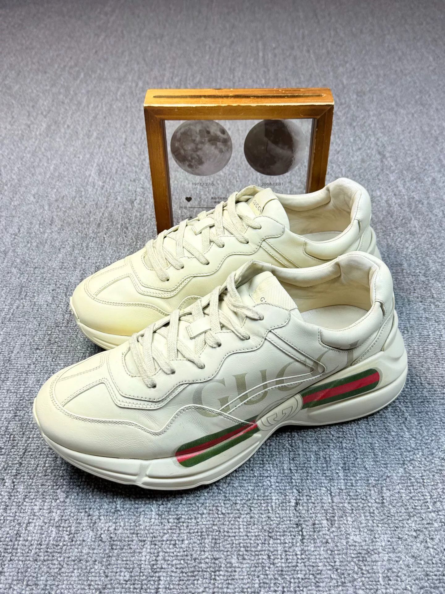 Gucci Gucci Lowtop Sneakers 9 Men Size US 9 / EU 42 - 1 Thumbnail