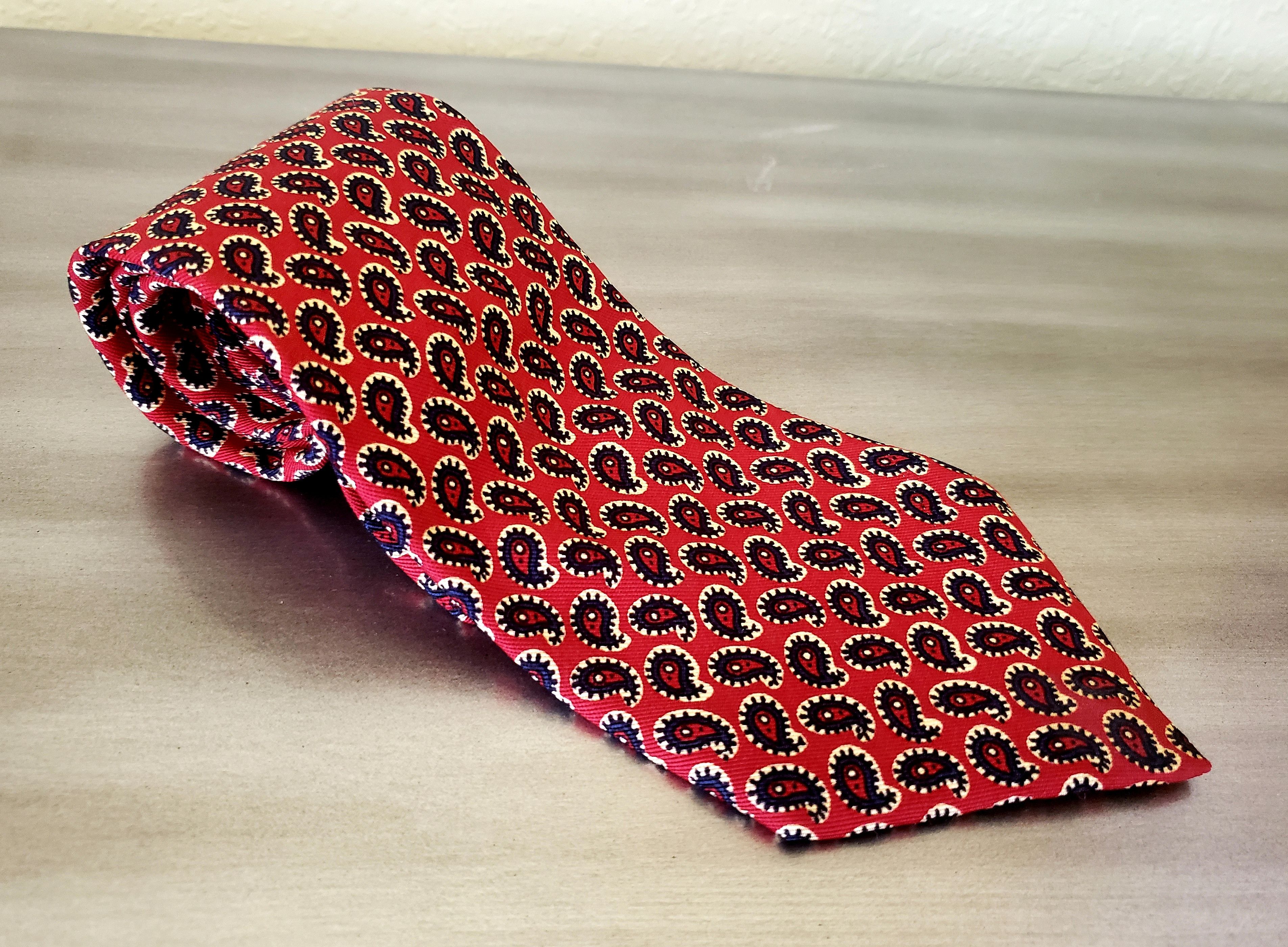 Polo Ralph Lauren neck tie Polo Ralph Lauren red paisley silk vintage 1980s Size ONE SIZE - 1 Thumbnail