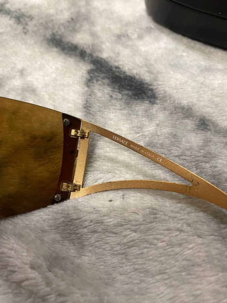 Versace Versace 2034 Vintage Golden Sunglasses Size ONE SIZE - 5 Thumbnail
