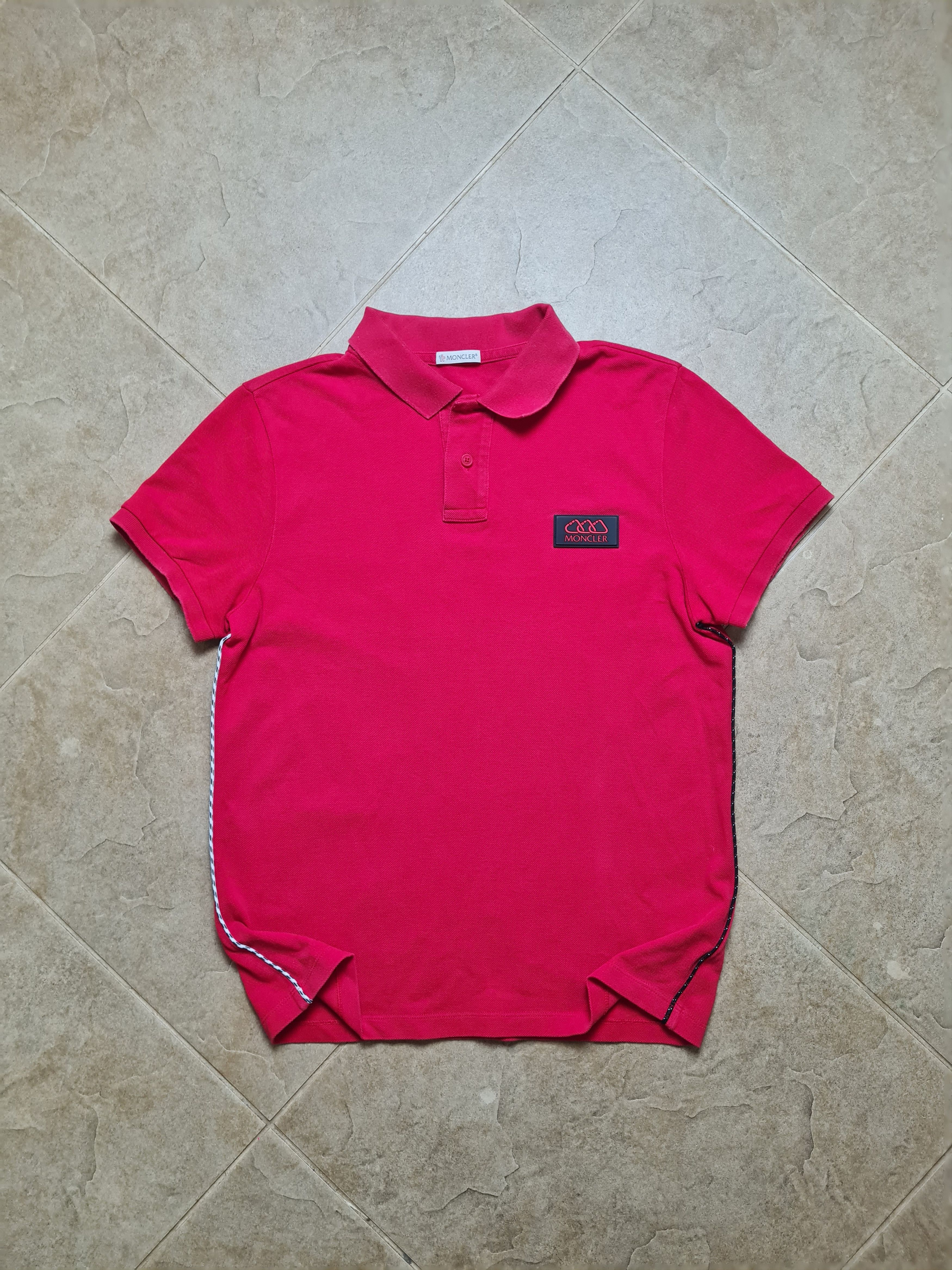 Moncler Mens T-Shirt MONCLER Logo Patch Polo Shirt In Red Size S Size US S / EU 44-46 / 1 - 1 Thumbnail