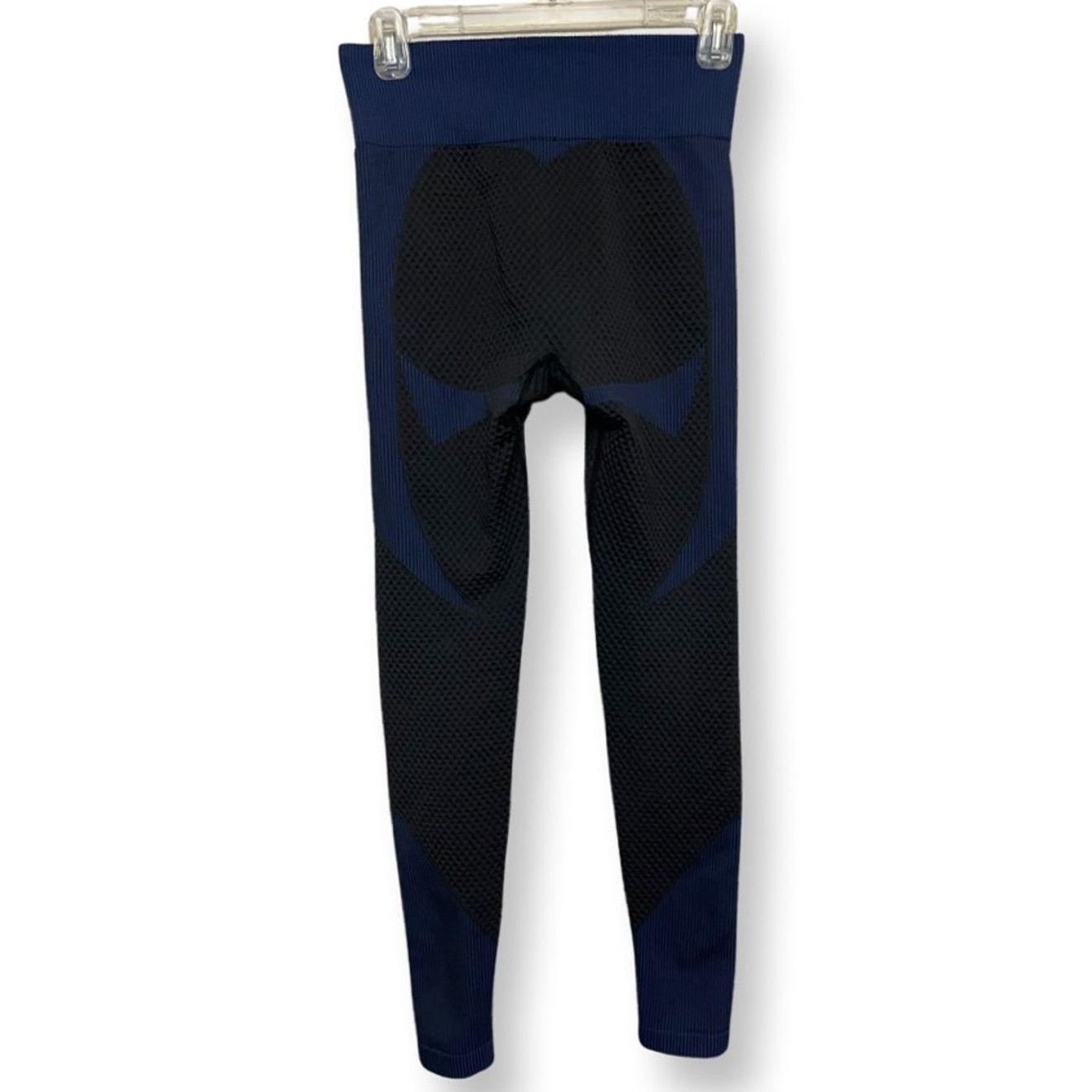 Other High Rise Leggings Color Block Seamless Textured BlackBlue L Size 34" / US 12 / IT 48 - 4 Thumbnail