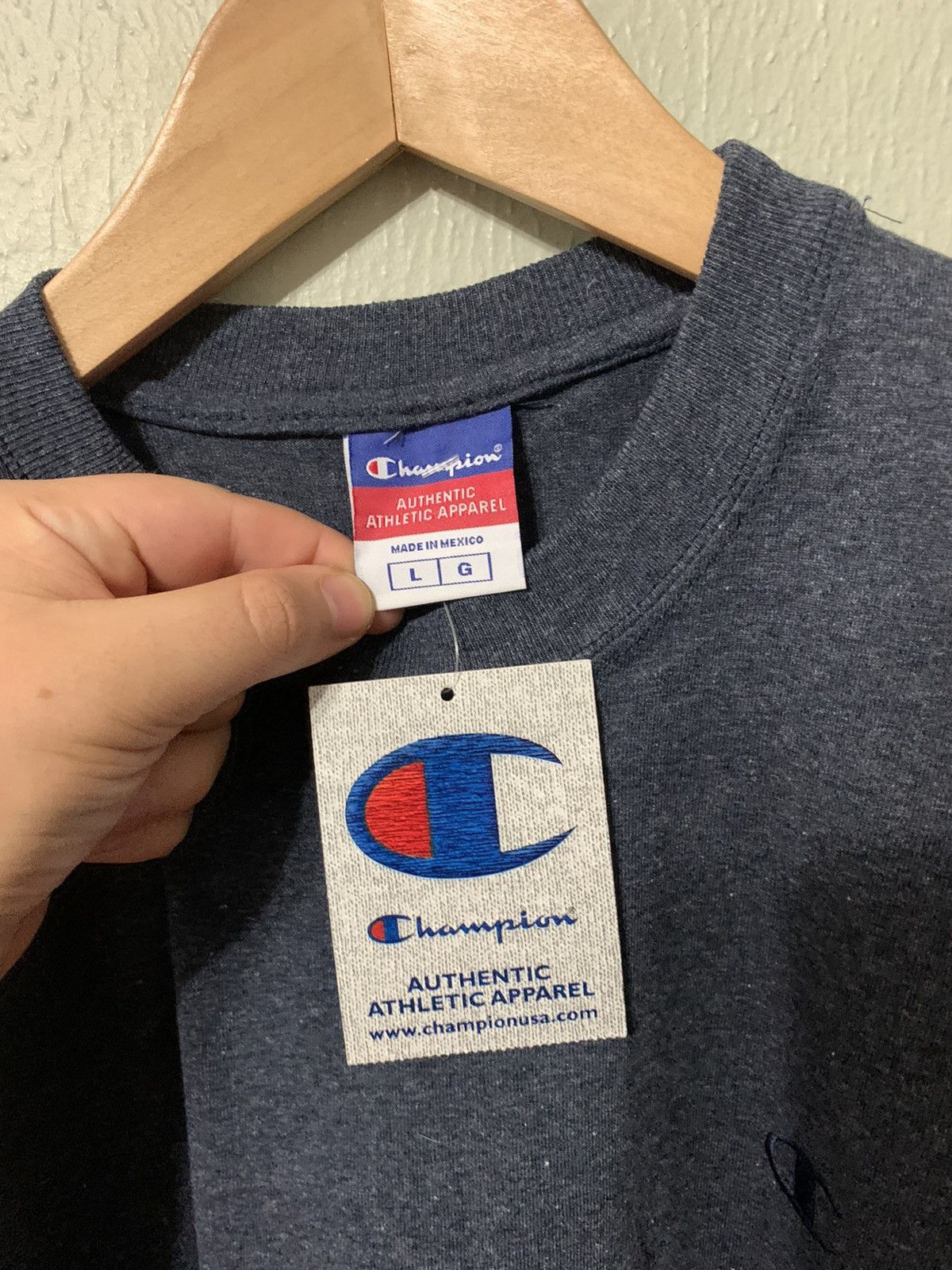 Champion × Vintage Vintage Champion Deadstock C Logo Tee Size US L / EU 52-54 / 3 - 1 Thumbnail