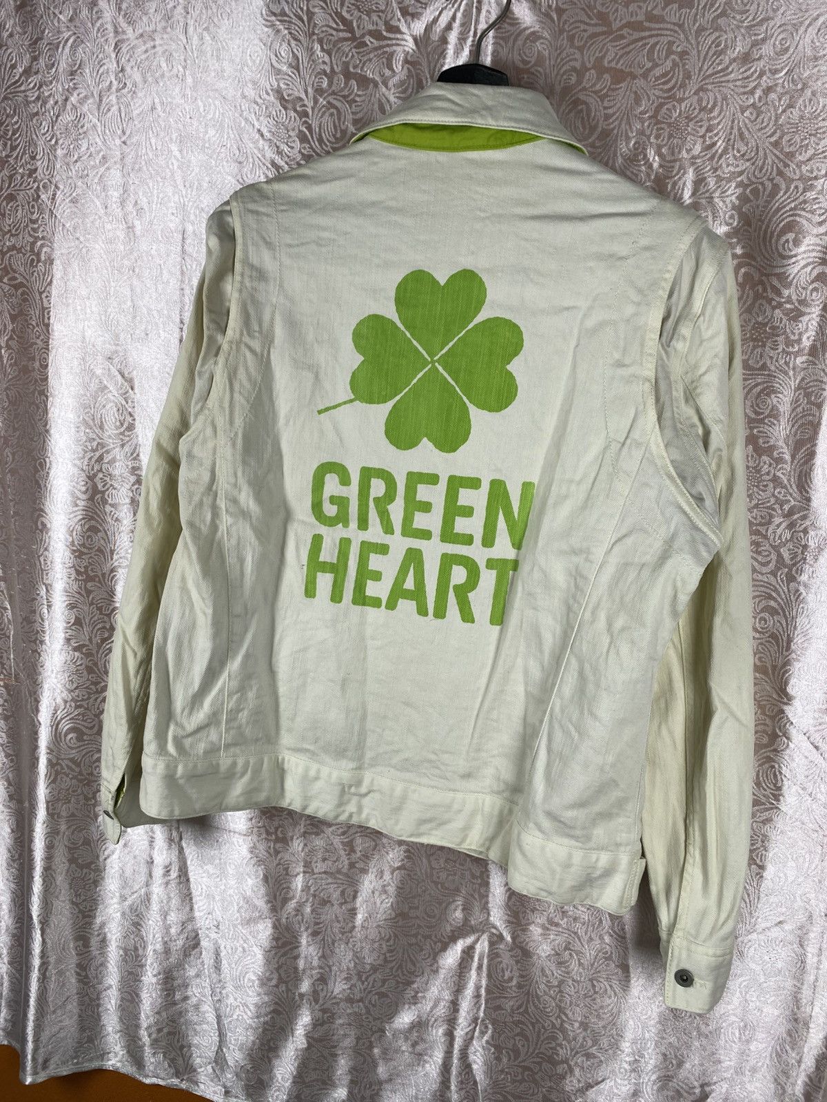 Vintage Vintage Green Heart White Denim Jacket Clover Graphic Size US M / EU 48-50 / 2 - 10 Thumbnail
