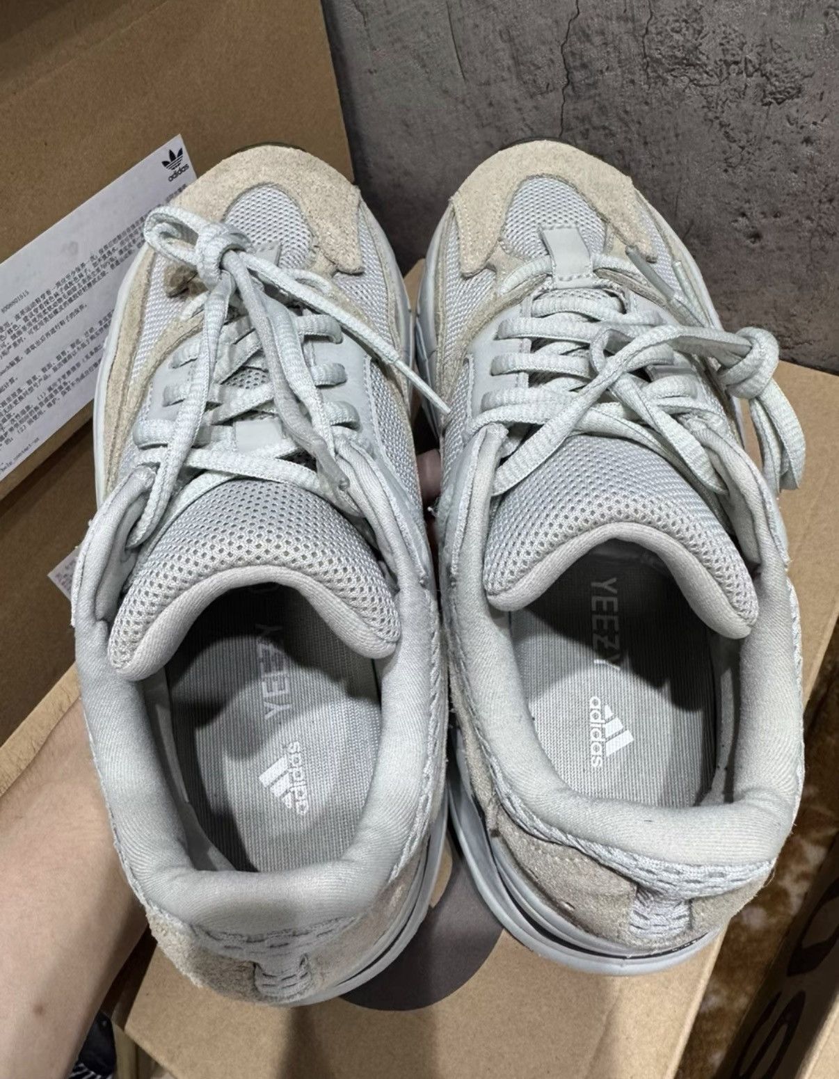 Adidas adidas Yeezy 700 Salt, EG7487 K37 Size US 8 / IT 38 - 9 Thumbnail