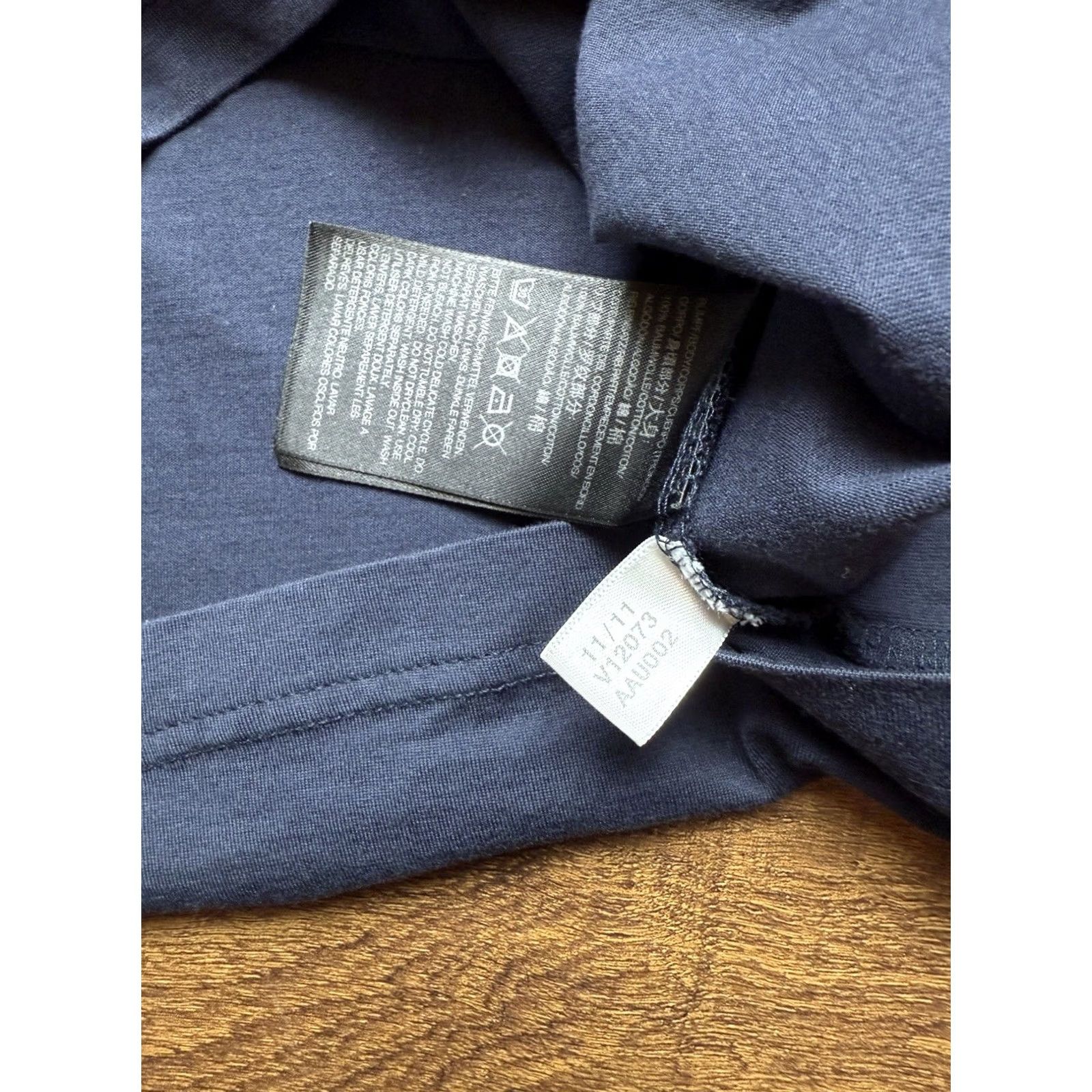 Y-3 VINTAGE Adidas Y-3 Yohji Yamamoto T Shirt Navy Blue Short Sleeve White V Neck Mens XL Size US XL / EU 56 / 4 - 6 Thumbnail