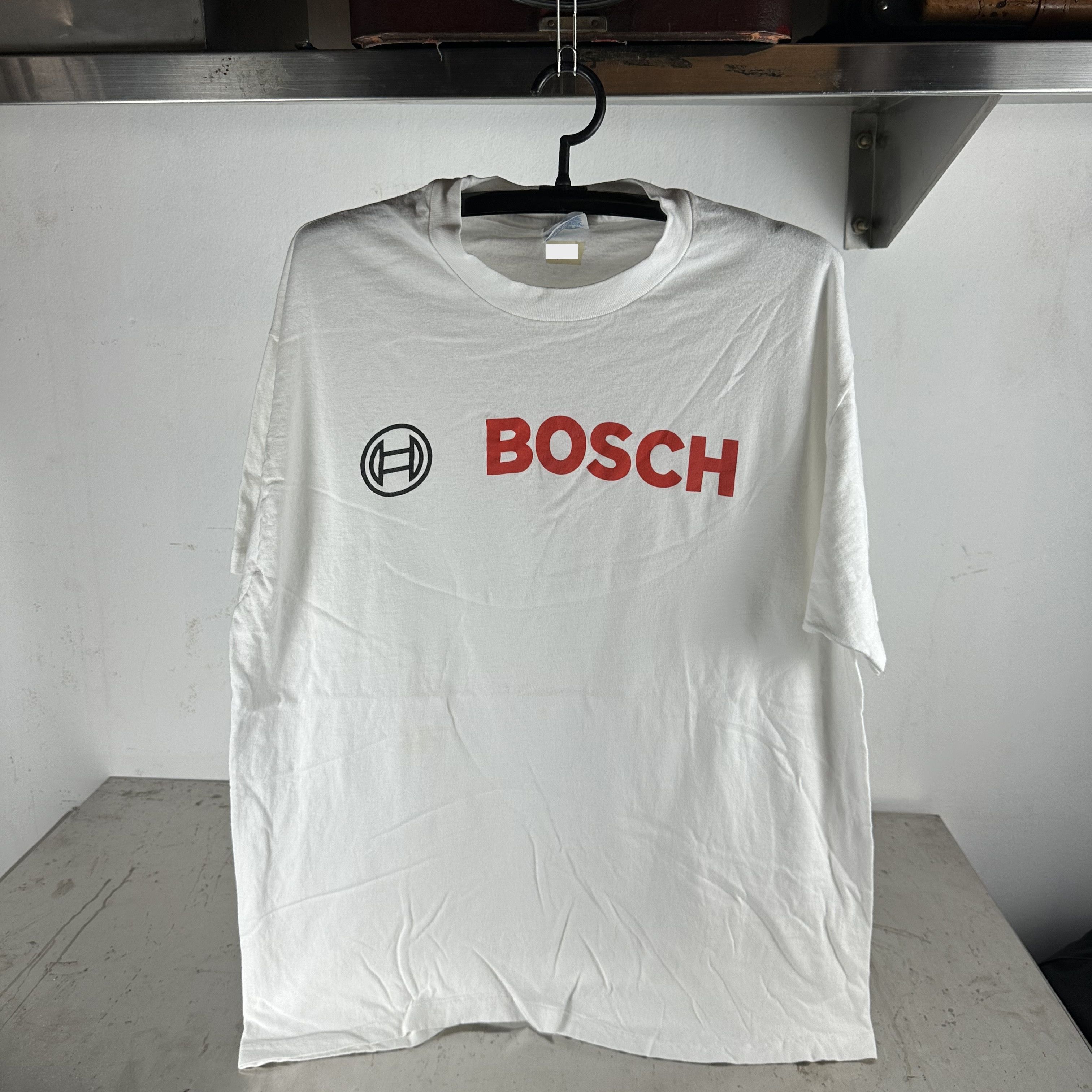 Vintage ​Vintage 90s Bosch Technology Company Logo XL T-shirt Size US XL / EU 56 / 4 - 1 Thumbnail