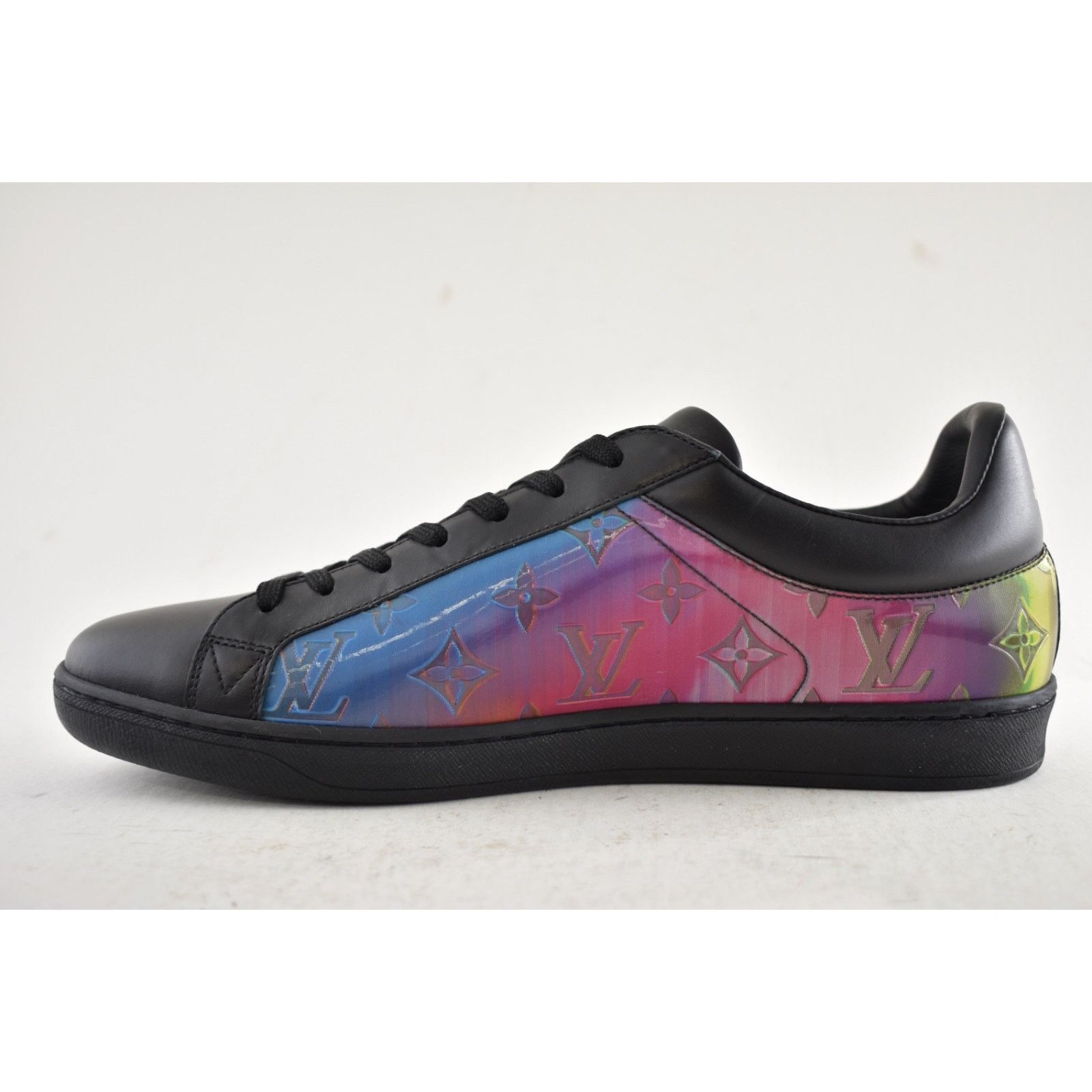 Louis Vuitton Louis Vuitton Luxembourg Prism Black Monogram Logo Low Size US 10 / EU 43 - 11 Thumbnail