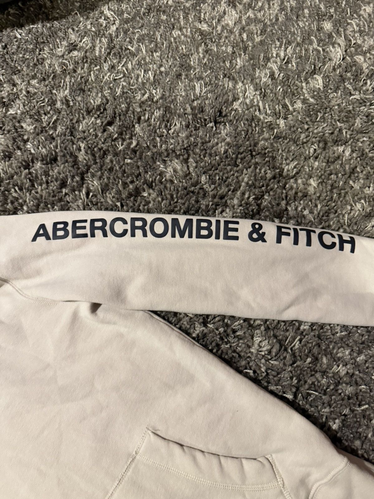Abercrombie & Fitch Small Abercrombie & Fitch Hoodie Size US S / EU 44-46 / 1 - 3 Thumbnail