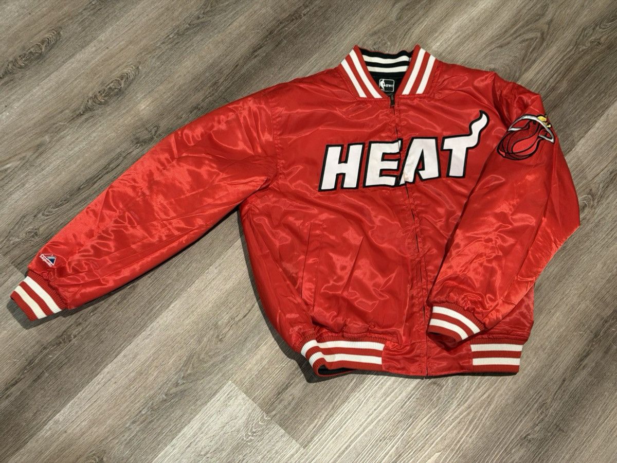 Majestic Majestic Miami Heat Reversible Satin Bomber Jacket Sz Medium Size US M / EU 48-50 / 2 - 1 Thumbnail