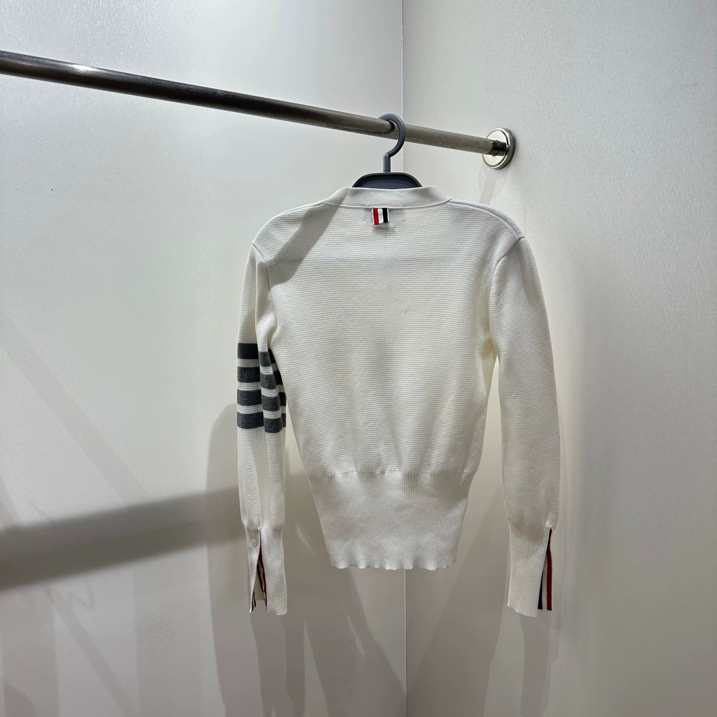 Thom Browne TB mar580 4-Bar knit cardigan 36 cotton Size XS / US 0-2 / IT 36-38 - 2 Thumbnail