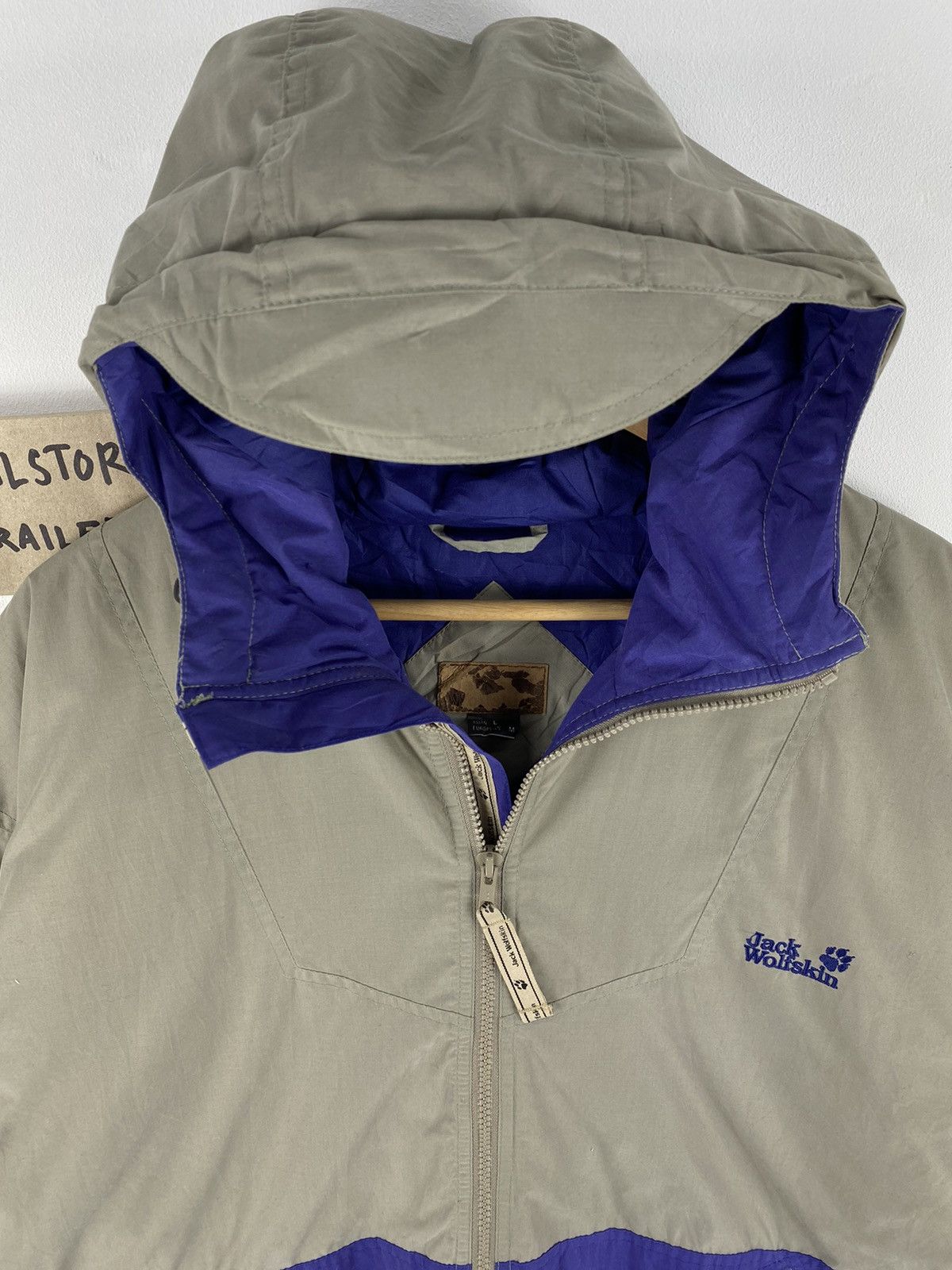Jack Wolfskin Vintage 90s Windbraker Jack Wolfskin Big Logo Embroidery Size US L / EU 52-54 / 3 - 7 Thumbnail