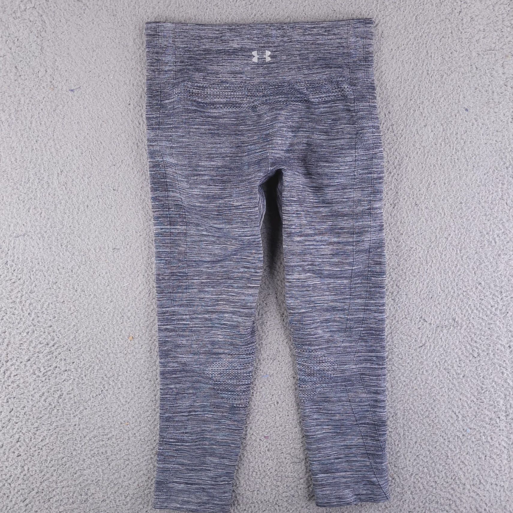 Under Armour Under Armour Pants Womens S Gray Compression Yoga Activewear Womens Short description: Great condition! Size 28" / US 6 / IT 42 - 6 Thumbnail