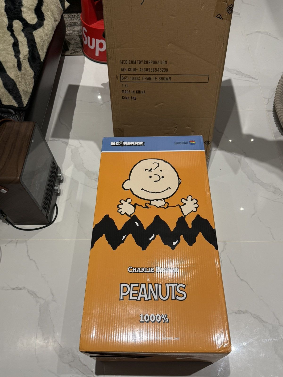 Medicom Toy Bearbrick Peanuts Charlie Brown 2017 Vision 1000% Size ONE SIZE - 7 Thumbnail