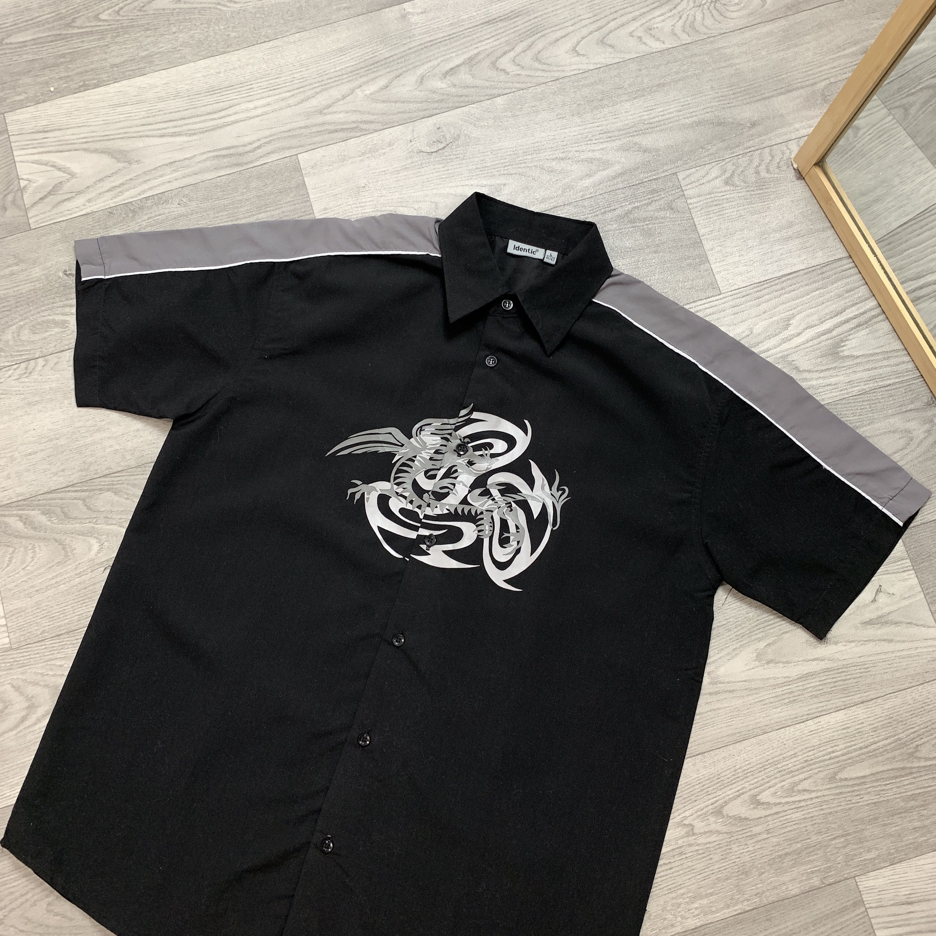 Japanese Brand Vintage Dragon Japanese Button Up Shortsleeve Hawaiian Shirt Size US L / EU 52-54 / 3 - 2 Thumbnail
