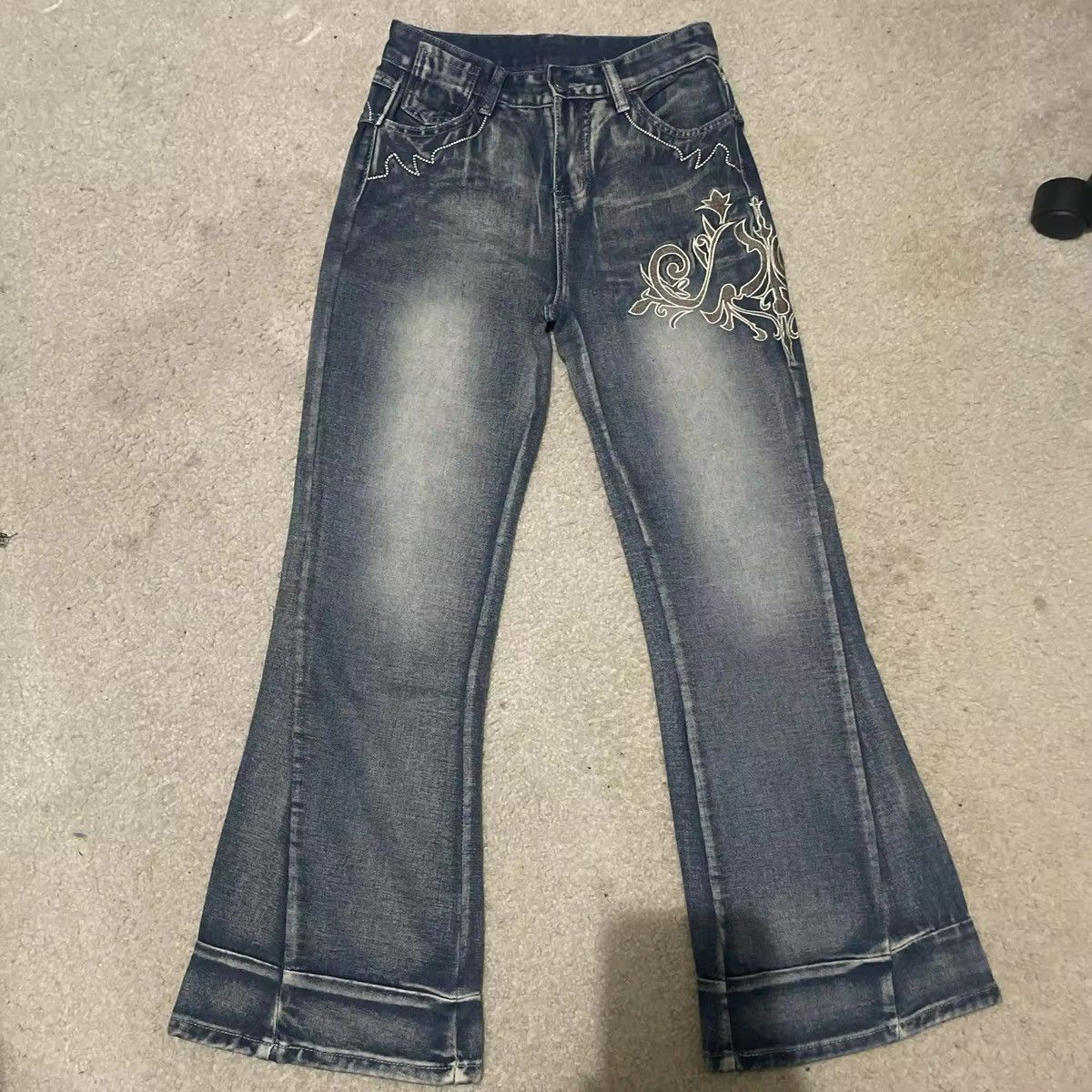 Japanese Brand Retro Harajuku Embroidery Pattern Micro Flare Jeans Size 34" / US 12 / IT 48 - 4 Thumbnail