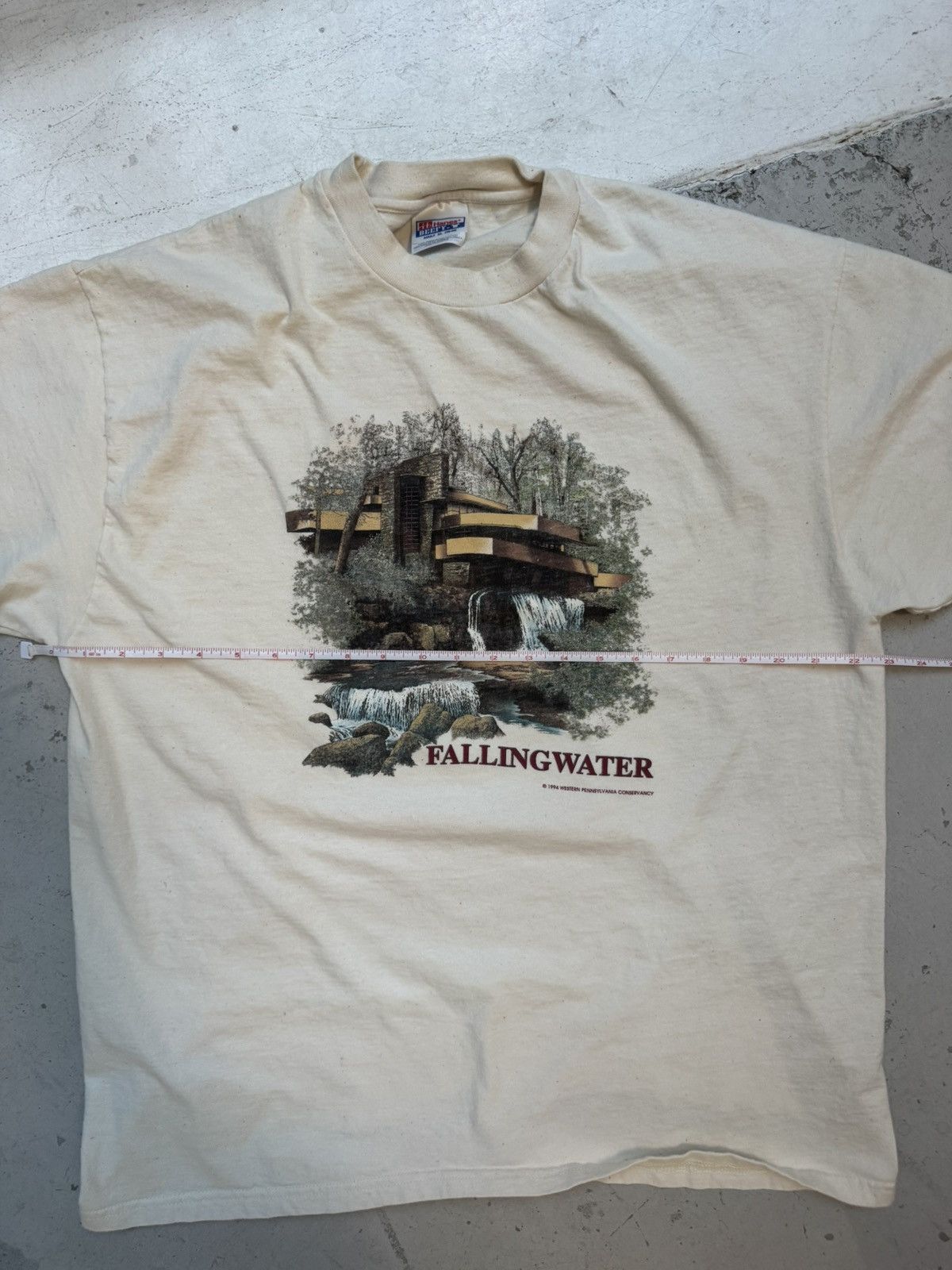 Vintage Vintage INSANE 1994 Fallingwater Frank Lloyd Wright Tee Size US XL / EU 56 / 4 - 8 Thumbnail