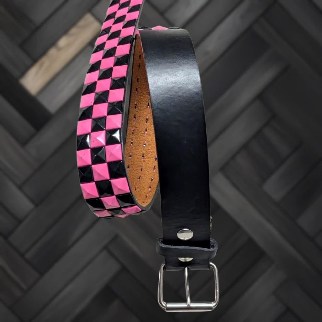 Hot Topic VINTAGE pink NIKEL? belt no Size 36 - 1 Thumbnail