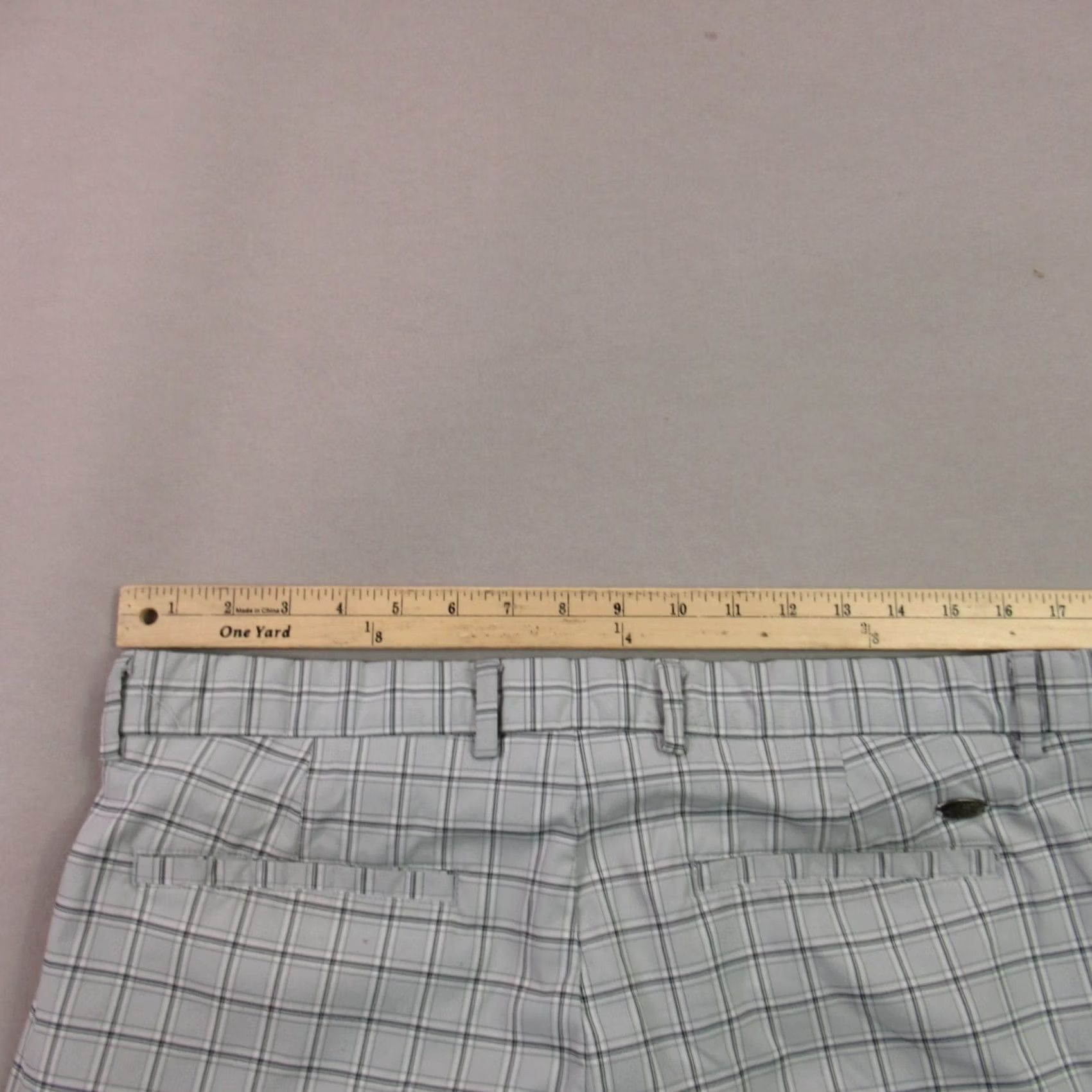 Vintage Greg Norman Chino Shorts Mens 36 Lightweight Outdoors Casual Button Pockets Size US 36 / EU 52 - 6 Thumbnail