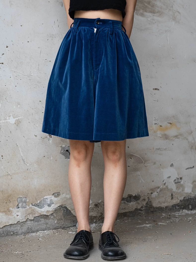 Comme des Garcons Comme Des Garcons size M Blue velvet wide-leg shorts Size 22" - 3 Thumbnail