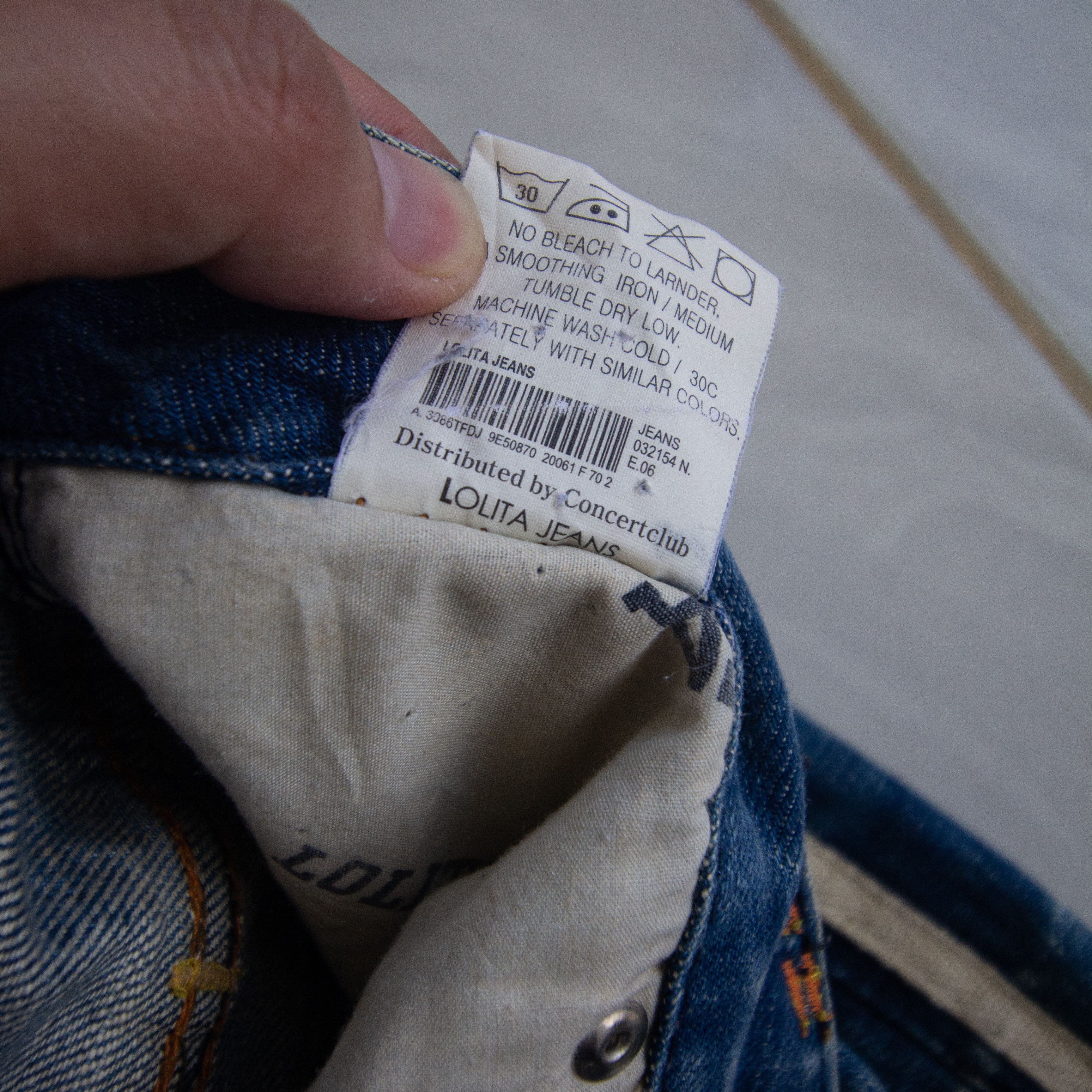 Japanese Brand Lolita Short Denim Size US 30 / EU 46 - 11 Thumbnail
