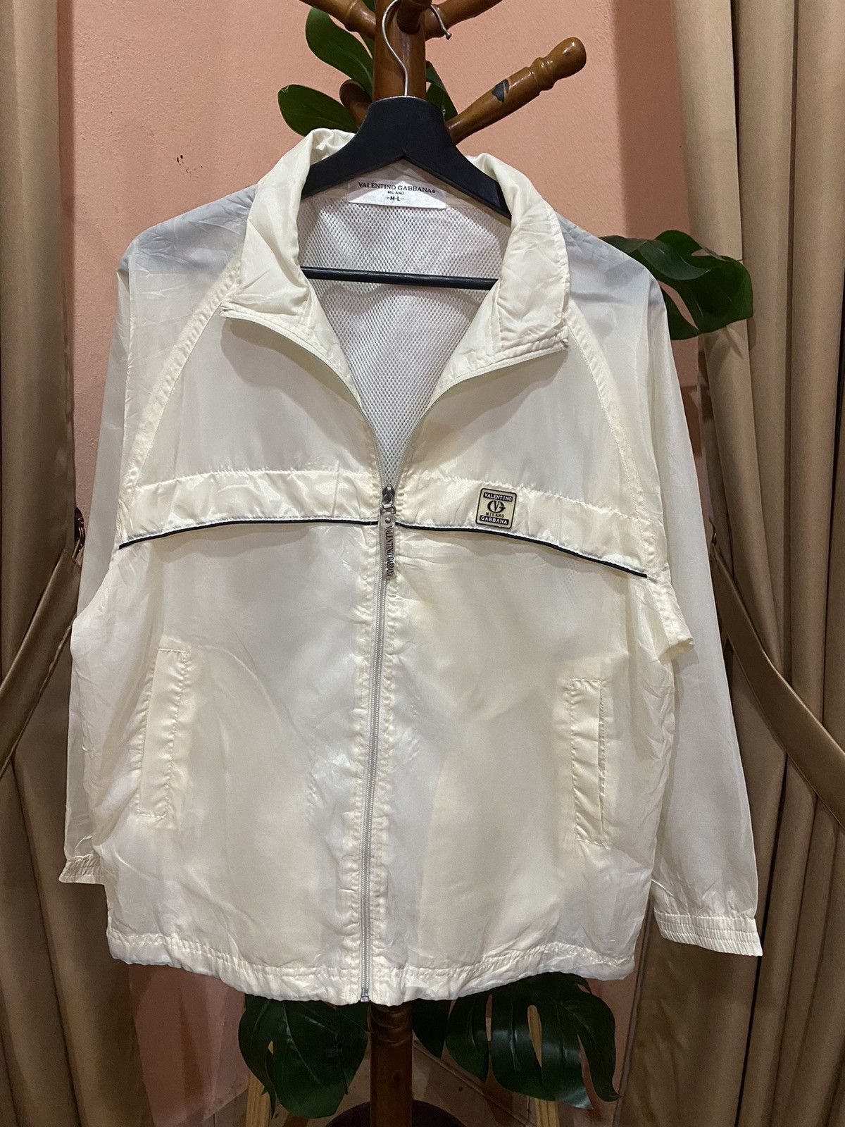 Valentino VINTAGE VALENTINO GABBANA WINDBREAKER Size US M / EU 48-50 / 2 - 2 Thumbnail