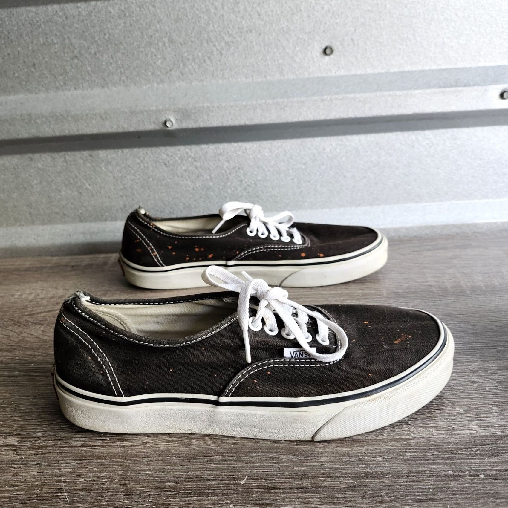 Vans VANS Splat Design Sneaker Mens Black Orange Size 8.5 US 8.5 Lace Up Athletic Skateboarding Casual Redesign: Designer Pattern Solid Vintage No Size US 8 / EU 41 - 3 Thumbnail
