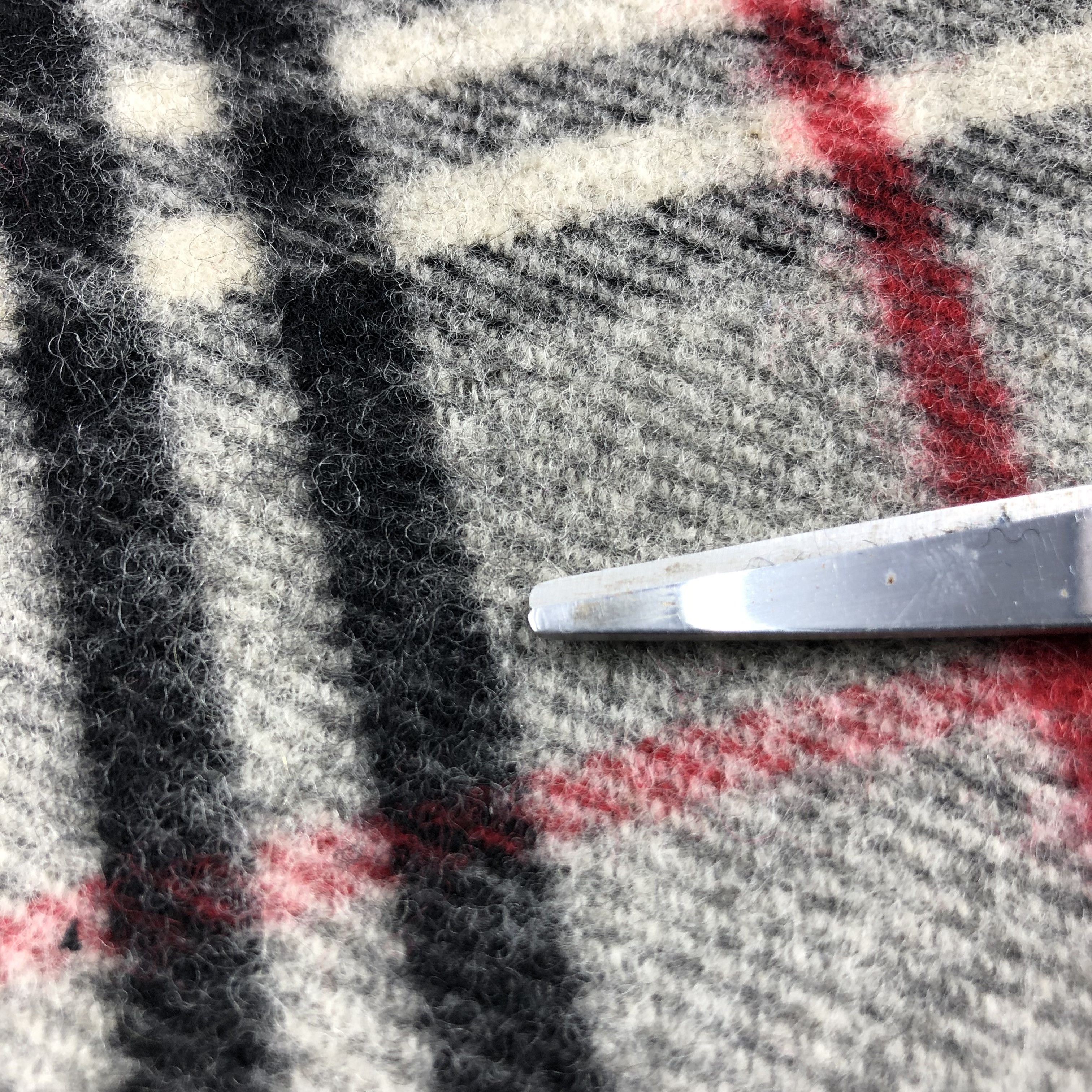 Burberry Burberrys Nova Check Grey Wool Scarf Muffler V1028 Size ONE SIZE - 6 Thumbnail