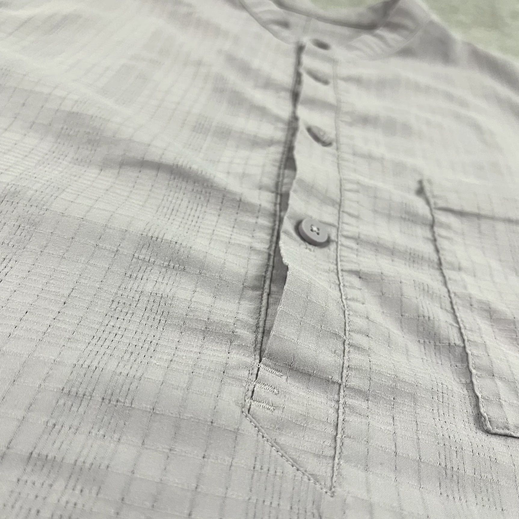 Lululemon Lululemon Henley Shirt Mens M Ice Iris Purple Button Pocket Short Sleeve 1/2 Button Vintage No N/A Size US M / EU 48-50 / 2 - 7 Thumbnail