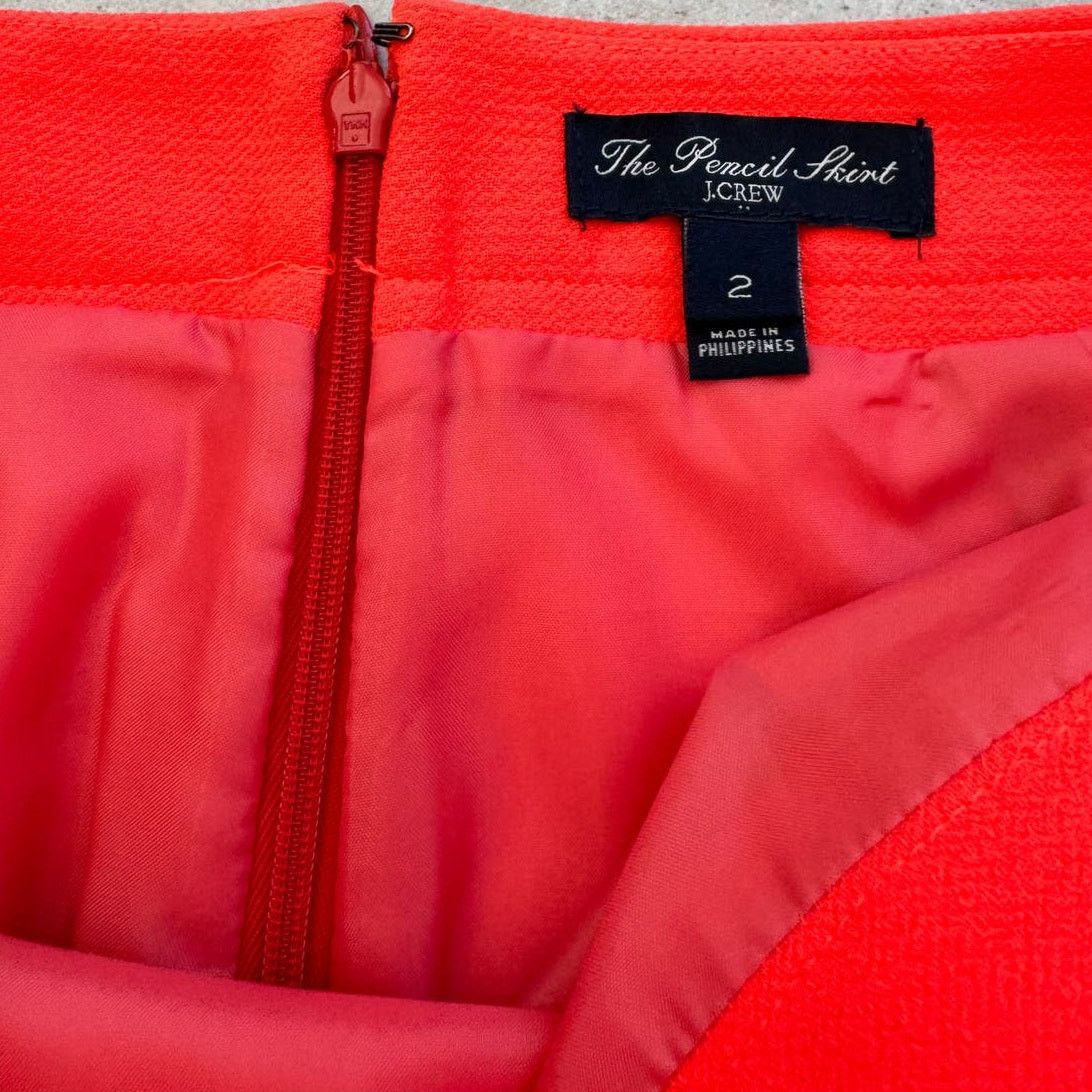 J.Crew J.Crew The Pencil Skirt, Preppy, Dressy, Knee Length, Size 2 Size 26" / US 2 / IT 38 - 5 Thumbnail