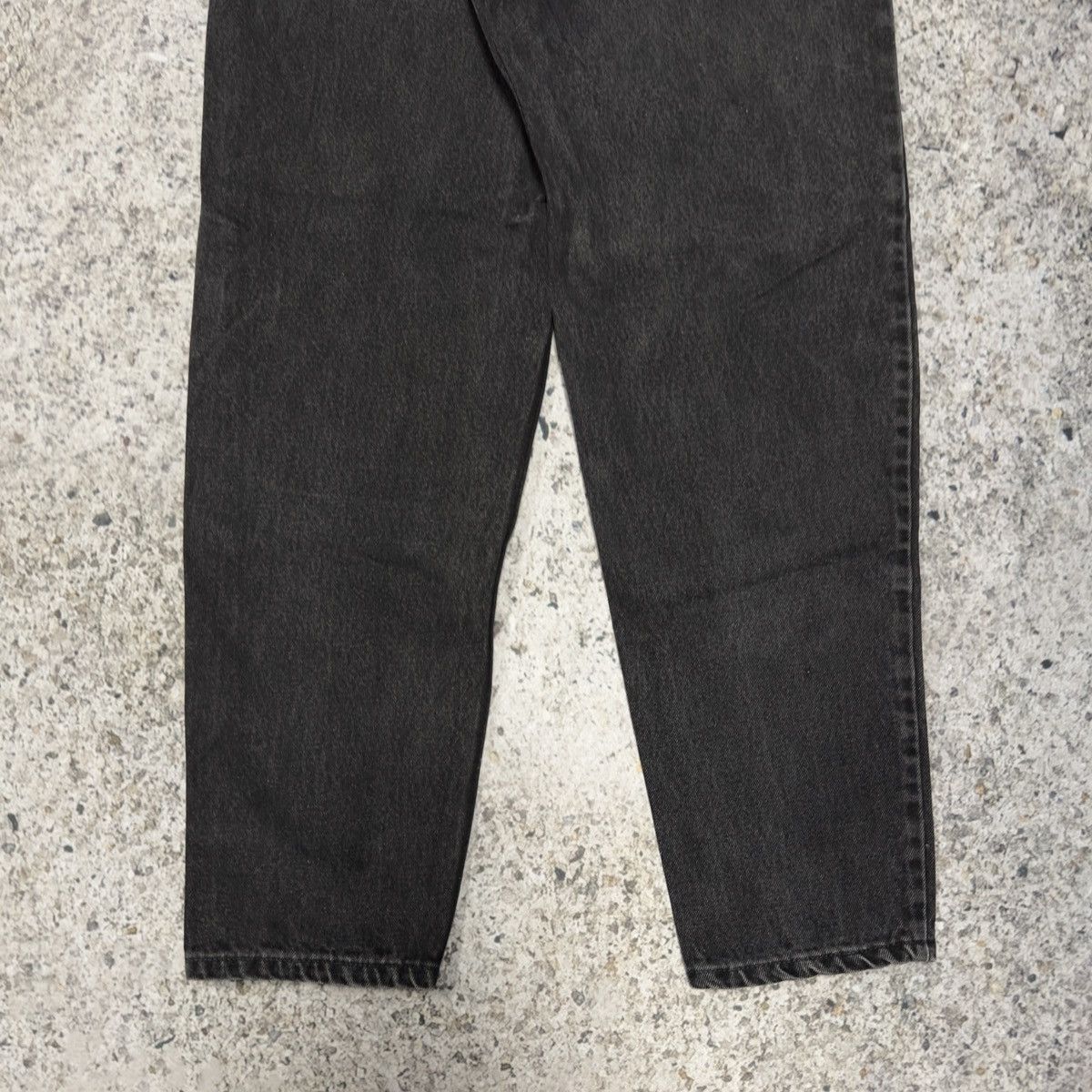 Levi's Vintage 90s Levi’s 560 Faded Black Jeans ERD Grunge Chrome Size US 31 - 10 Thumbnail