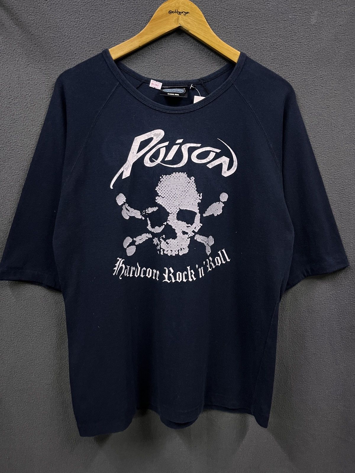 Band Tees VINTAGE 2005 POISON WINTERLAND TAG BAND TSHIRT Size US M / EU 48-50 / 2 - 1 Thumbnail