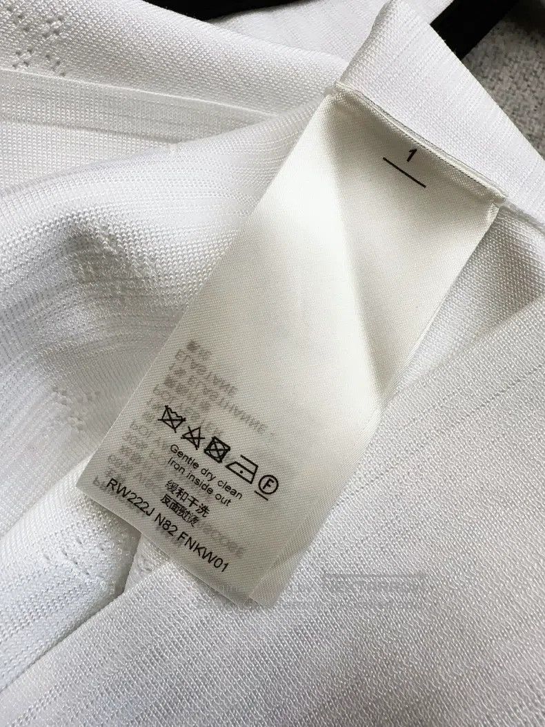 Louis Vuitton Louis Vuitton White dark stripe presbyopic logo full print Size XS / US 0-2 / IT 36-38 - 5 Thumbnail