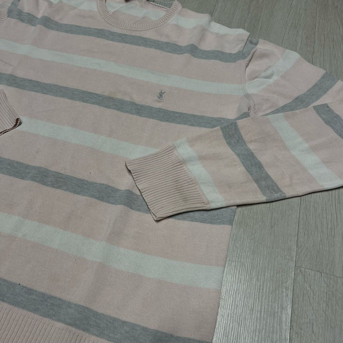 Yves Saint Laurent Vintage Yves Saint Laurent pink sweater Size US M / EU 48-50 / 2 - 1 Thumbnail