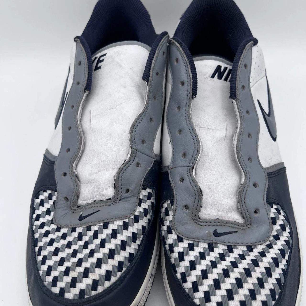 Nike Men's Size 12 US Nike Infiltrator Sneakers Navy Blue White Size US 12 / EU 45 - 6 Thumbnail