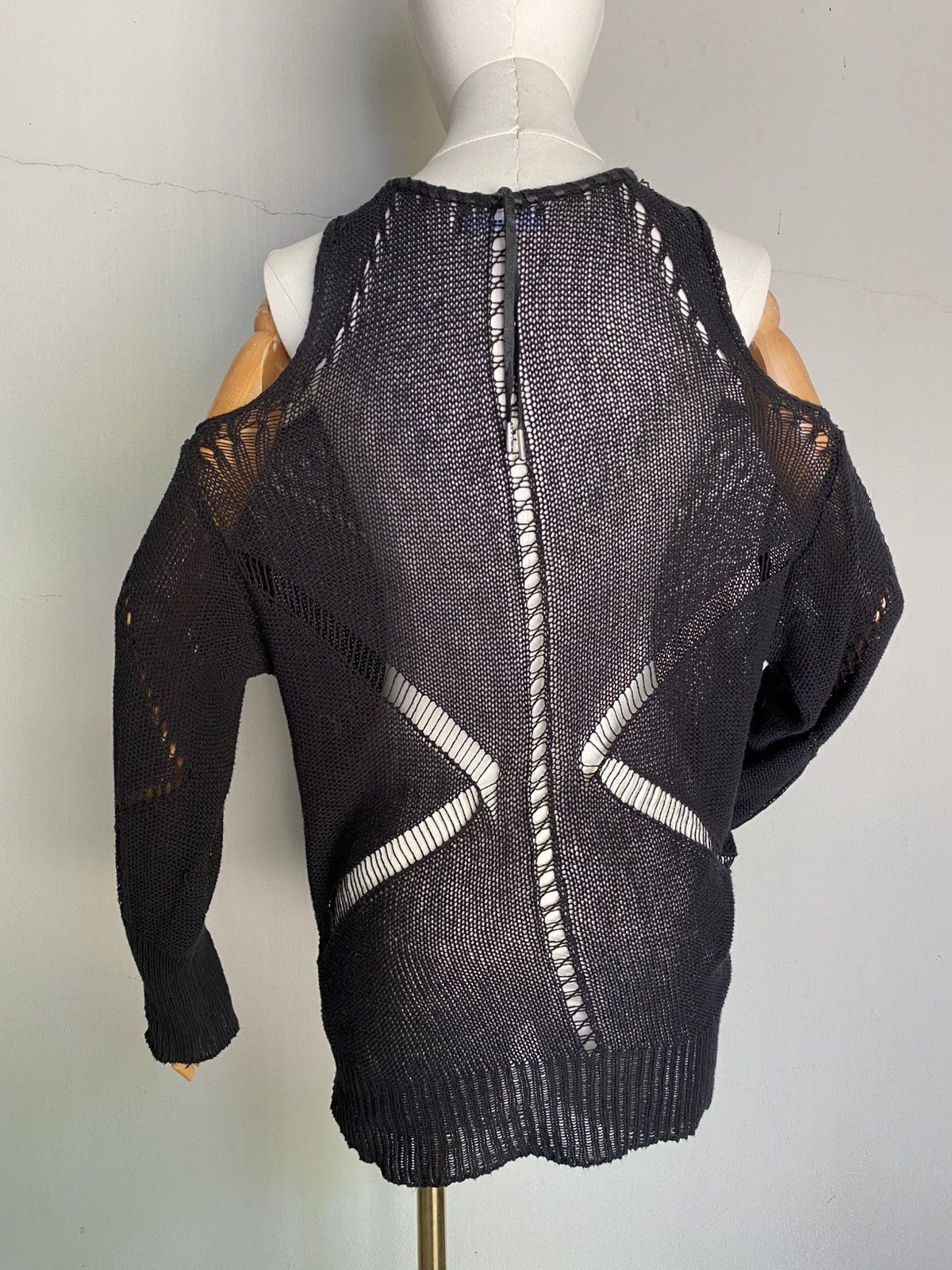 Diesel DIESEL Black Knit Cold-Shoulder Top Size M / US 6-8 / IT 42-44 - 16 Thumbnail