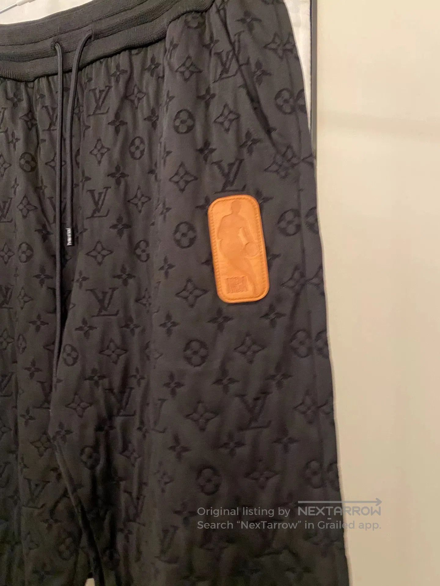 Louis Vuitton louis vuitton nba logo casual long pants. Size US 30 / EU 46 - 2 Thumbnail