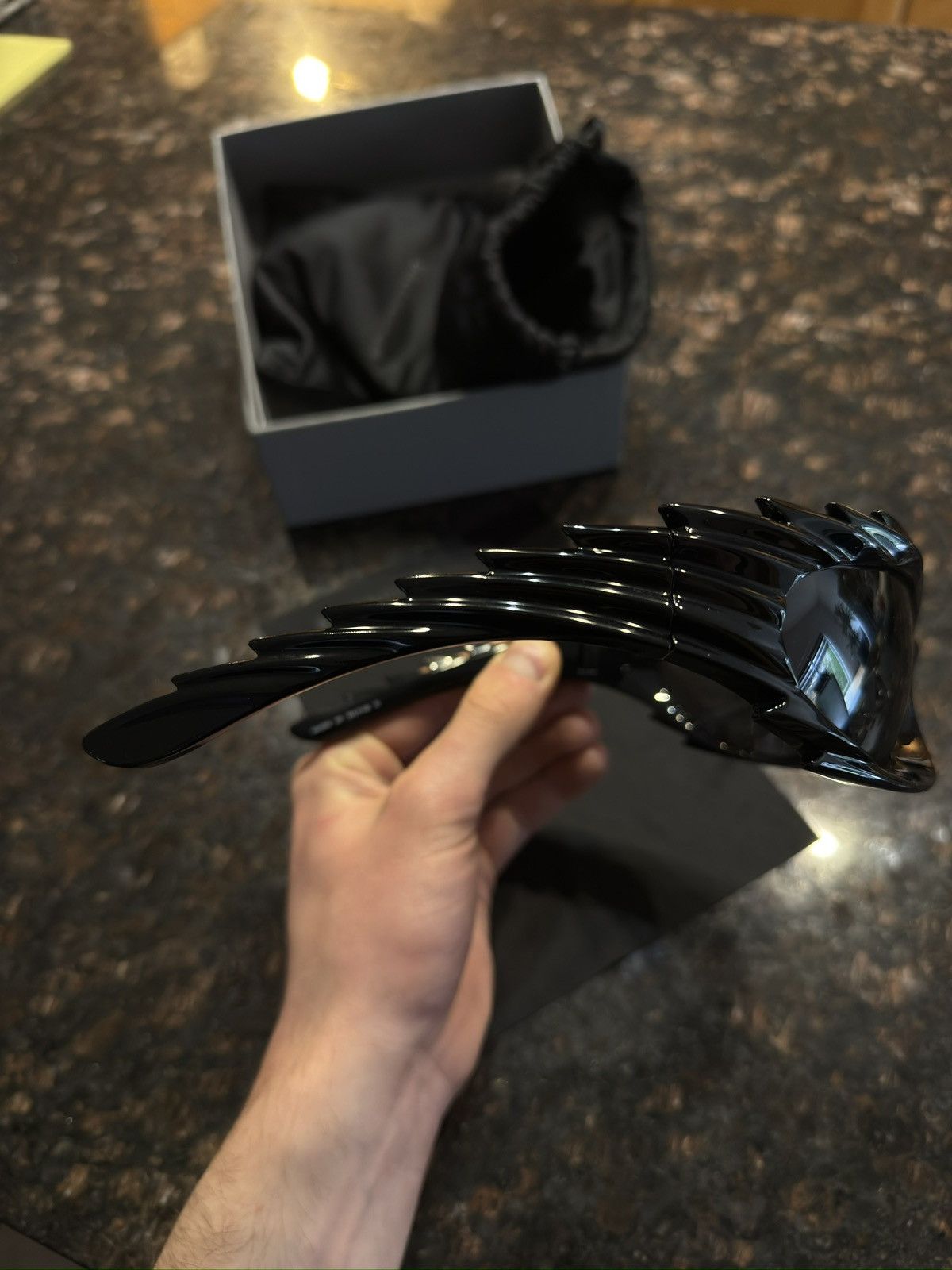 Balenciaga Balenciaga spike sunglasses in black Size ONE SIZE - 1 Thumbnail