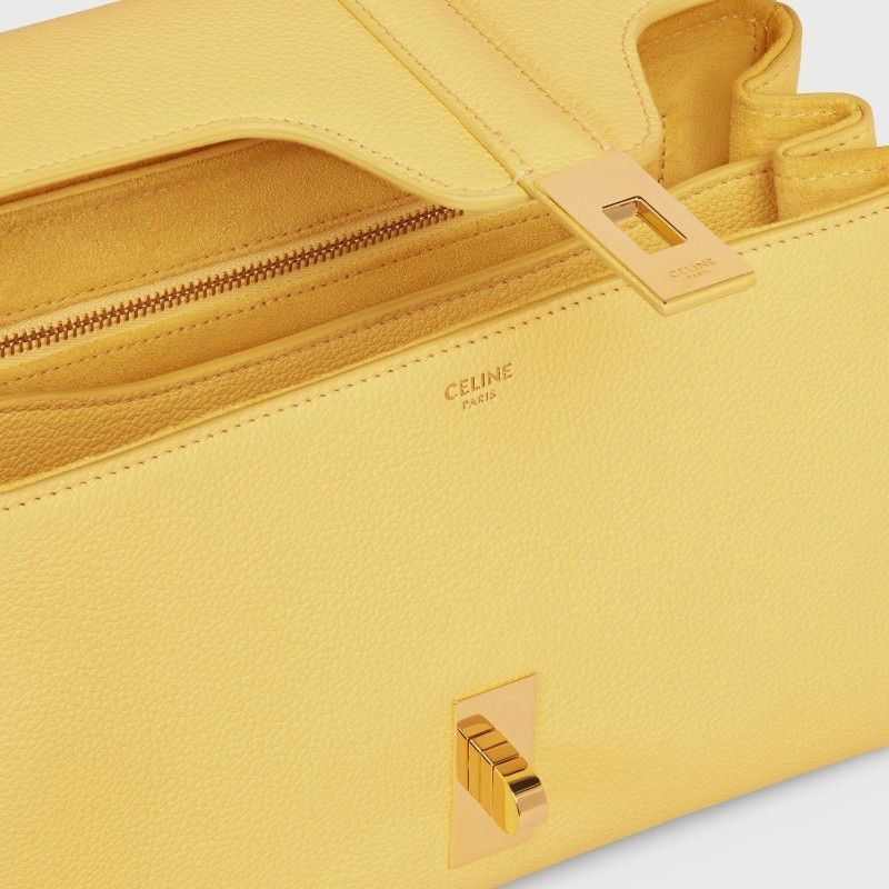 Celine o1bcso1str0725 Size : OS / 196853 16 Soft Bag in Acacia Size ONE SIZE - 4 Thumbnail